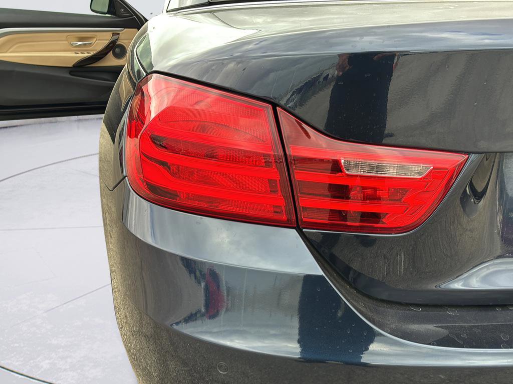 Used 2017 BMW 430i Convertible image 30