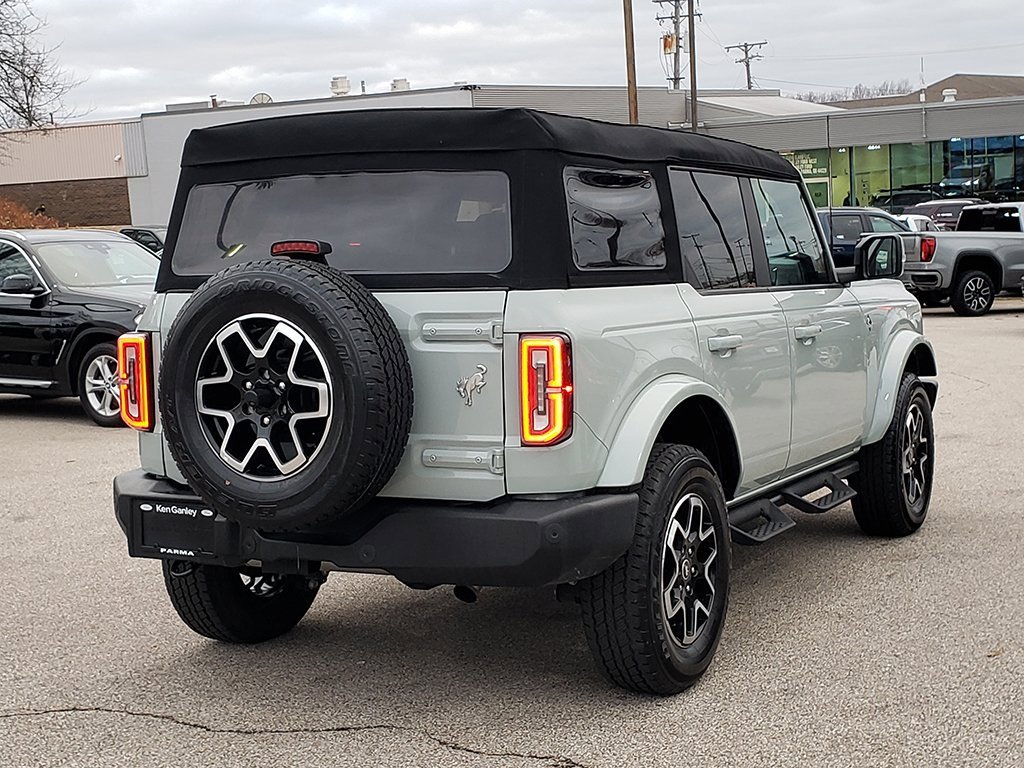 Used 2024 Ford Bronco Outer Banks image 5