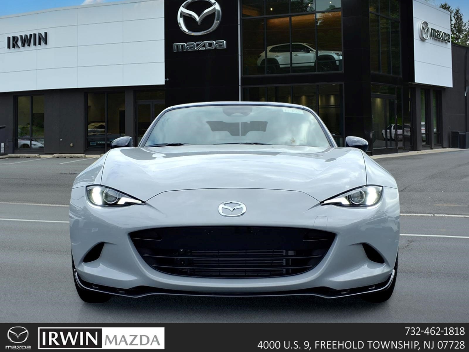 New 2026 MAZDA MX-5 Miata Club w/ Weather Package RWD image 2