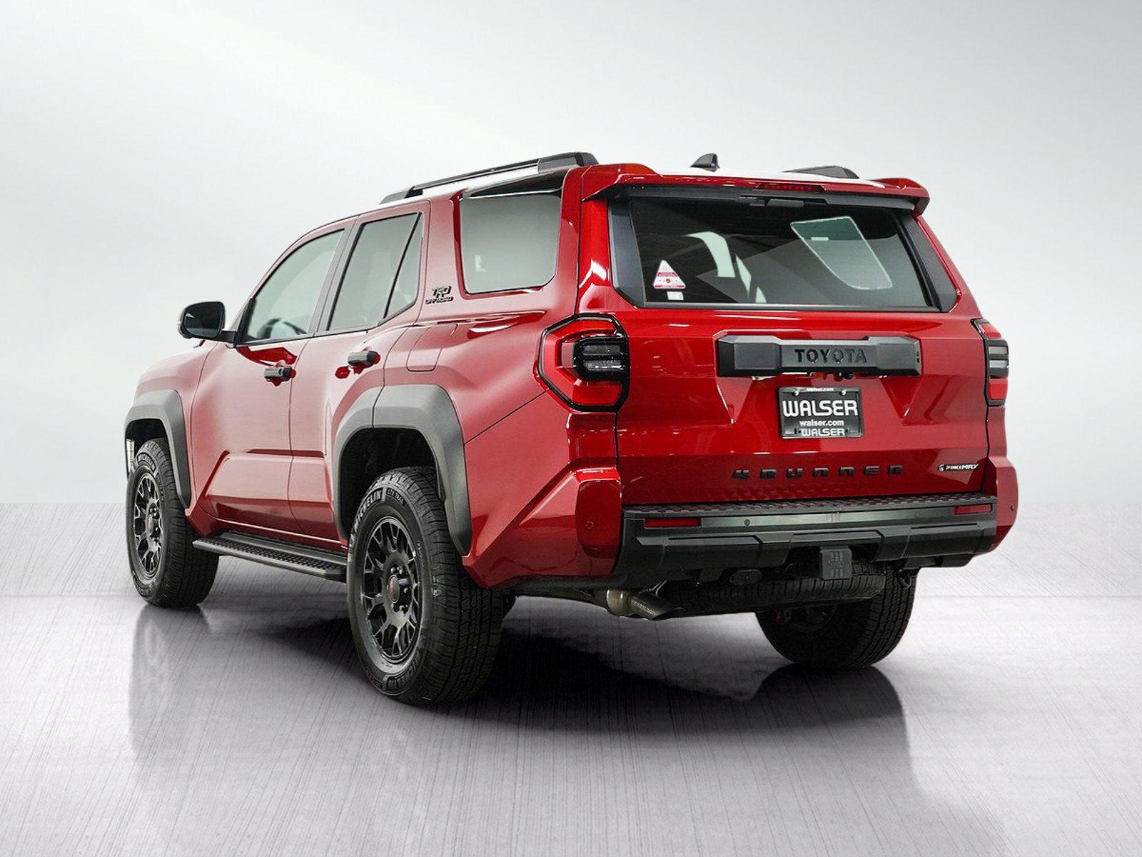 Used 2025 Toyota 4Runner TRD Off-Road Premium AWD/4WD image 3