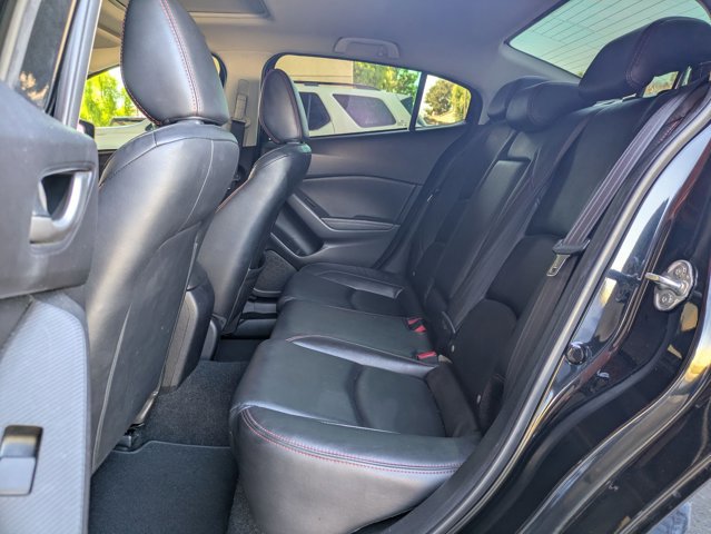 Used 2016 MAZDA MAZDA3 i Grand Touring image 16