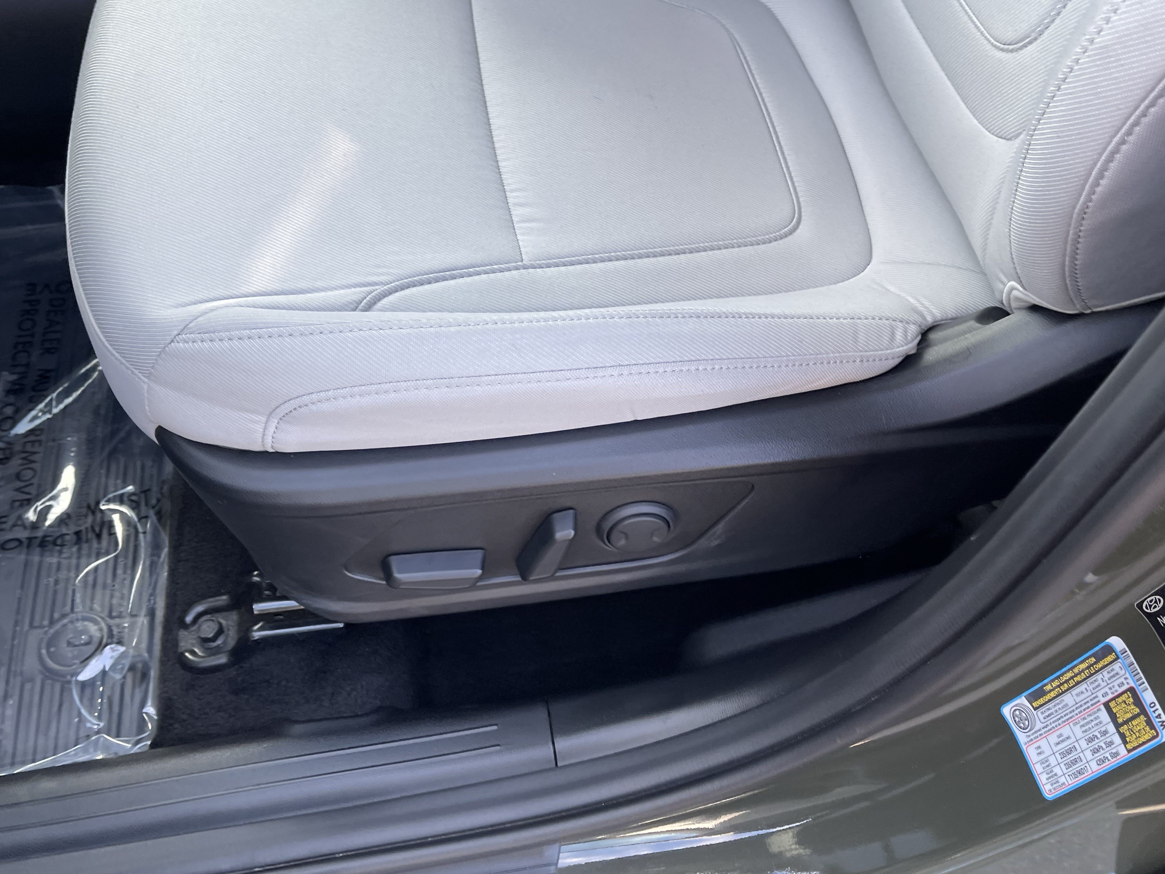 Certified 2025 Hyundai Tucson SEL AWD/4WD image 19
