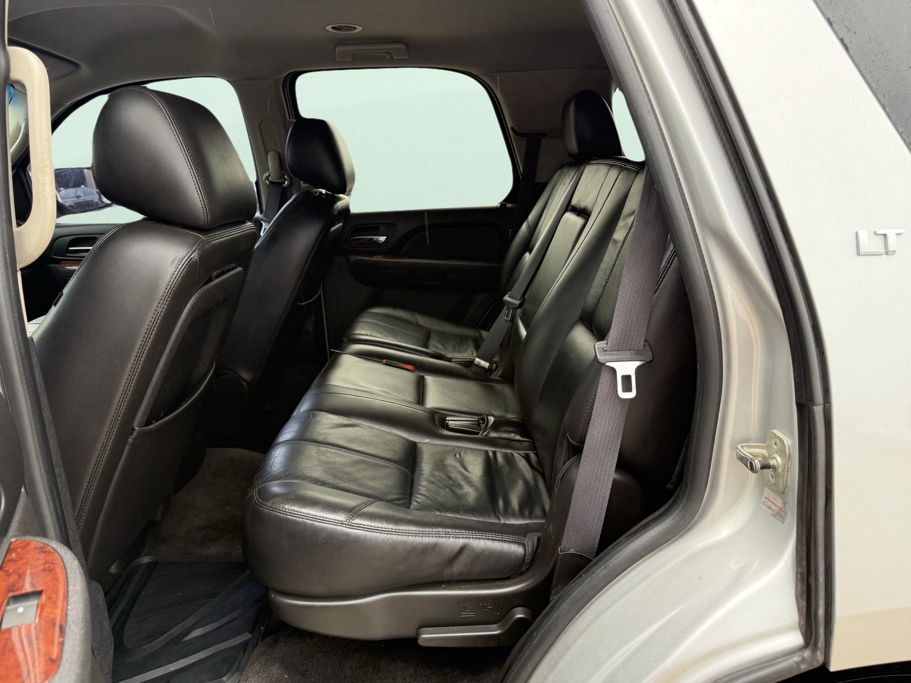 Used 2011 Chevrolet Tahoe LT image 33