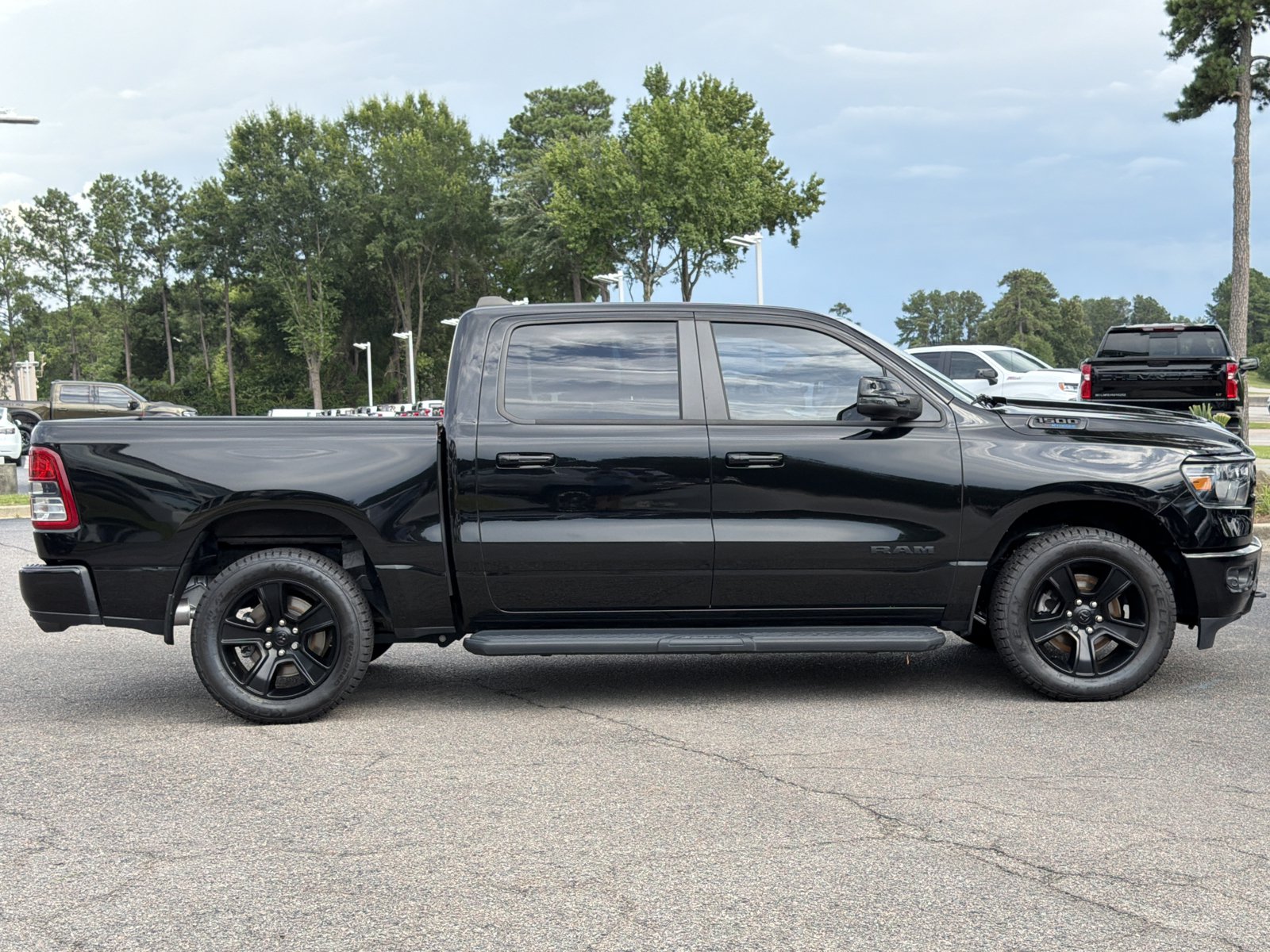 Used 2024 RAM 1500 Big Horn AWD/4WD image 13