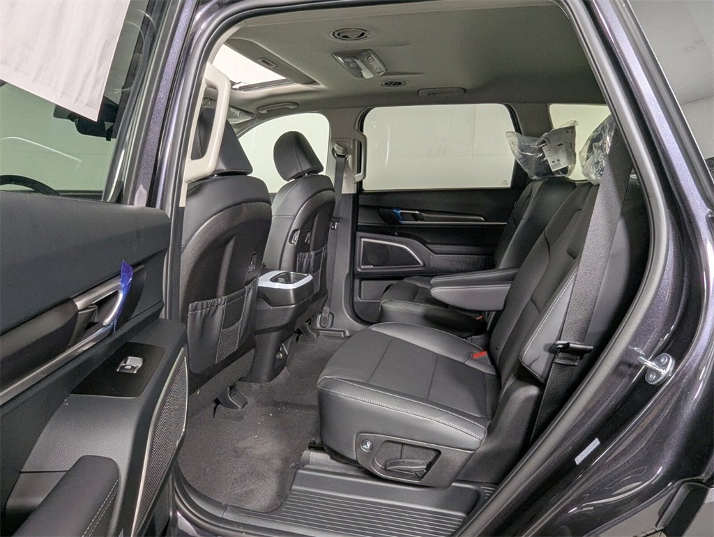 New 2025 Kia Telluride S image 23