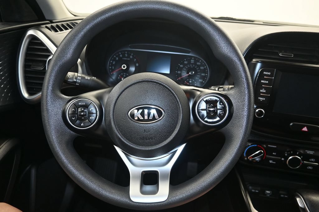 Used 2021 Kia Soul S FWD image 13
