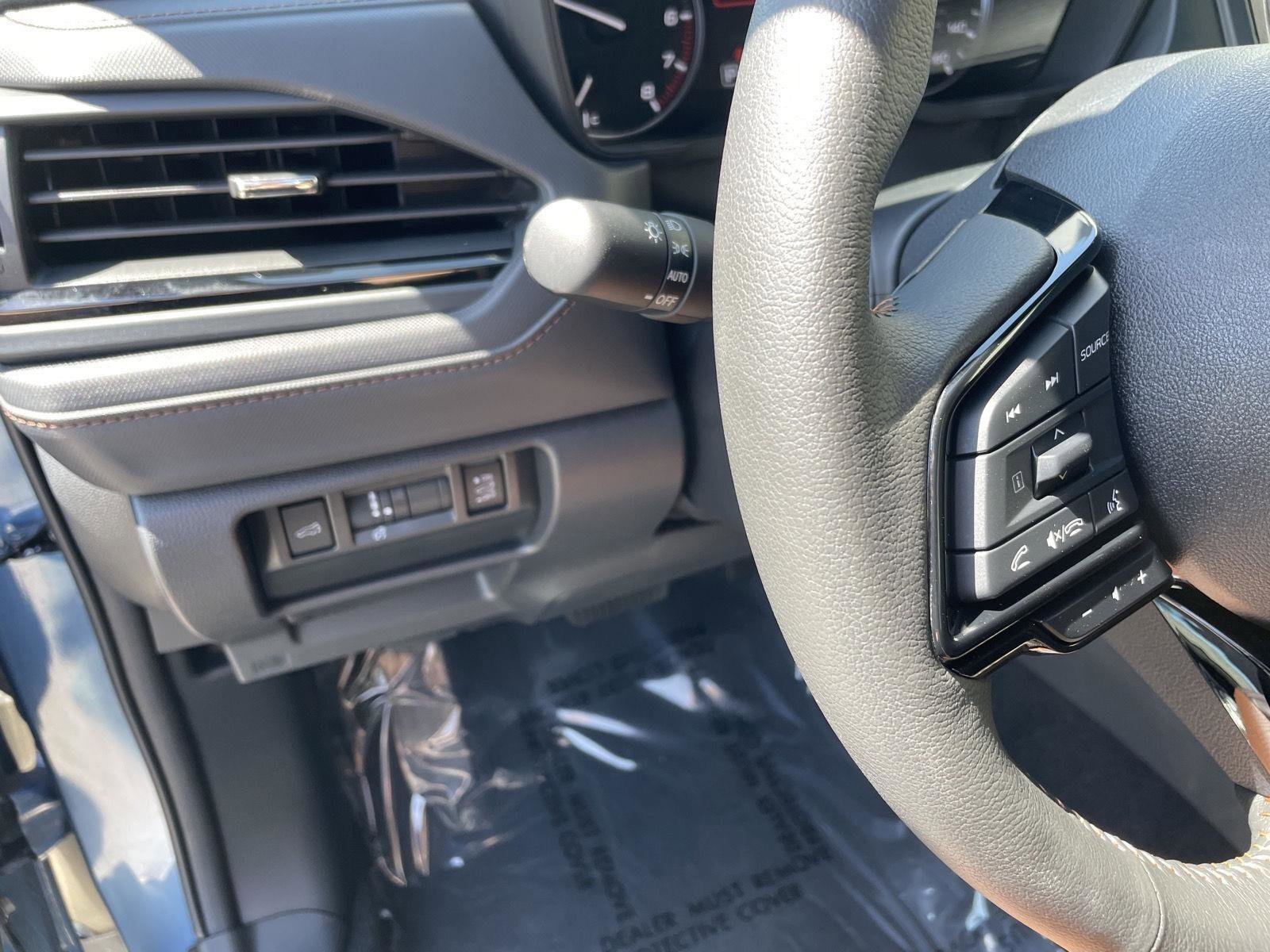 Certified 2025 Subaru Forester Touring AWD/4WD image 11