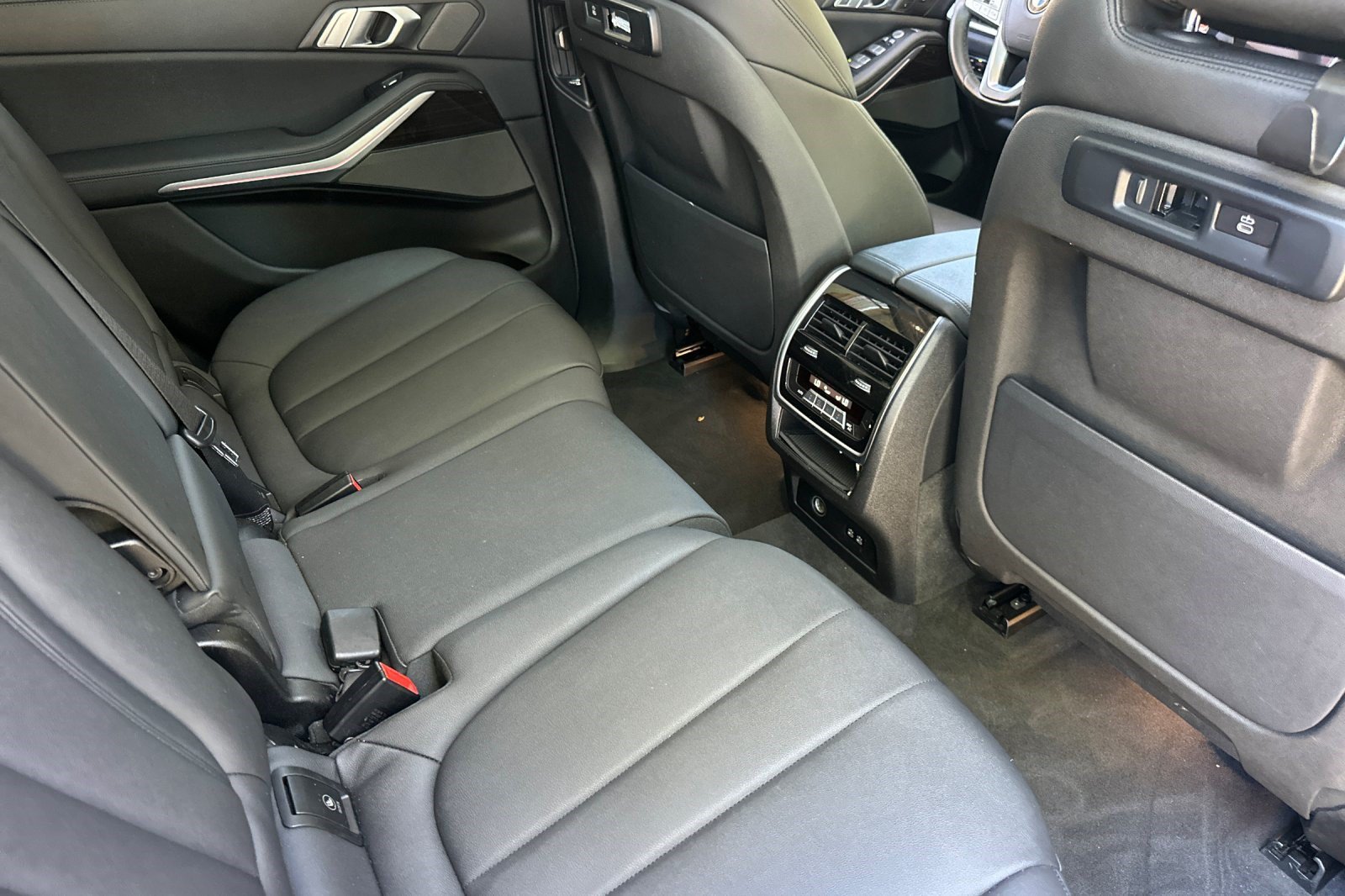 Used 2020 BMW X7 xDrive40i AWD/4WD image 36