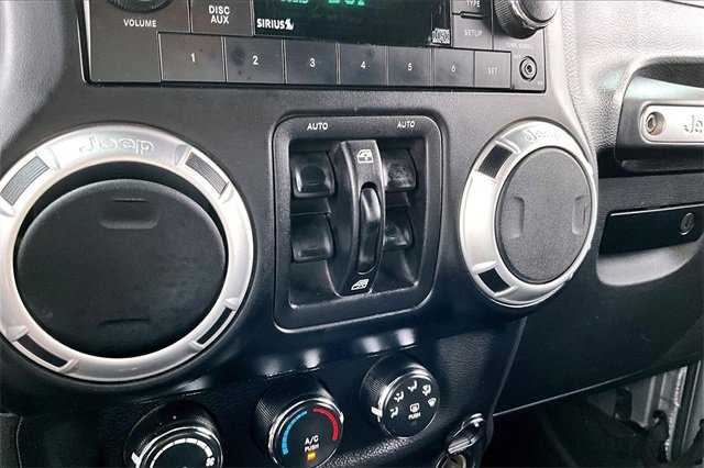 Used 2014 Jeep Wrangler Unlimited Rubicon w/ Dual Top Group image 21