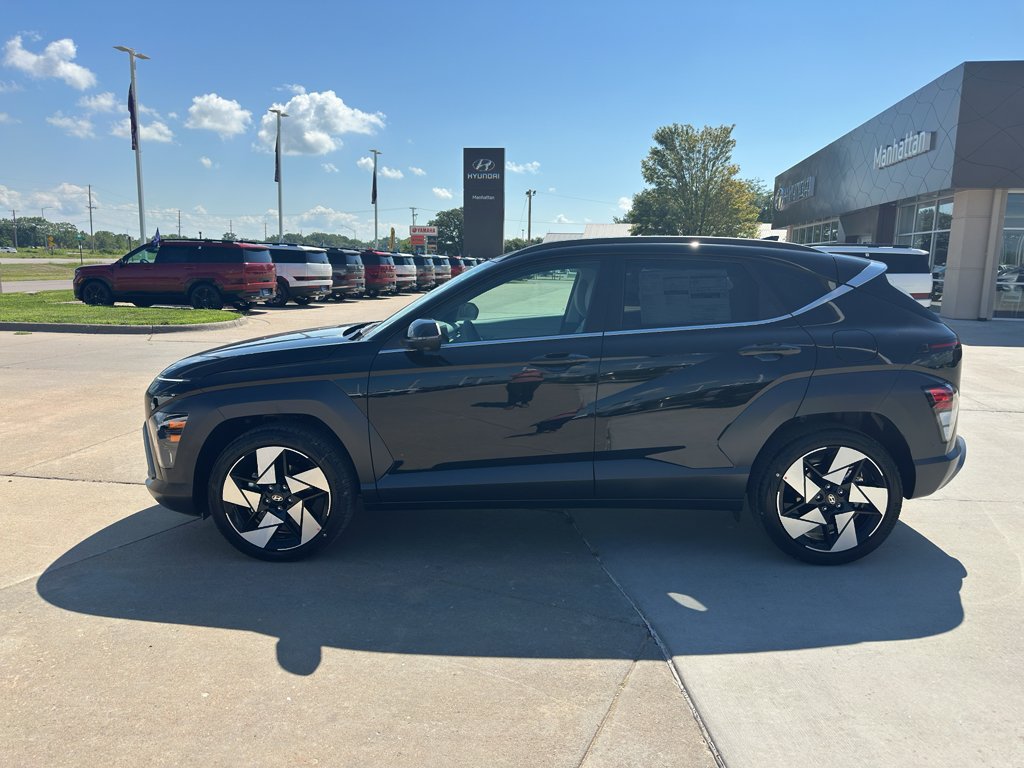 New 2026 Hyundai Kona Limited FWD image 4