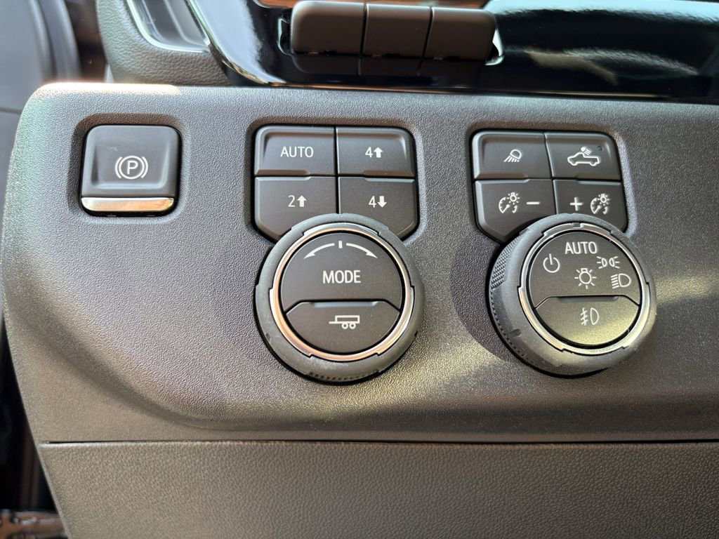 New 2026 Chevrolet Silverado 2500 High Country w/ Technology Package AWD/4WD image 4