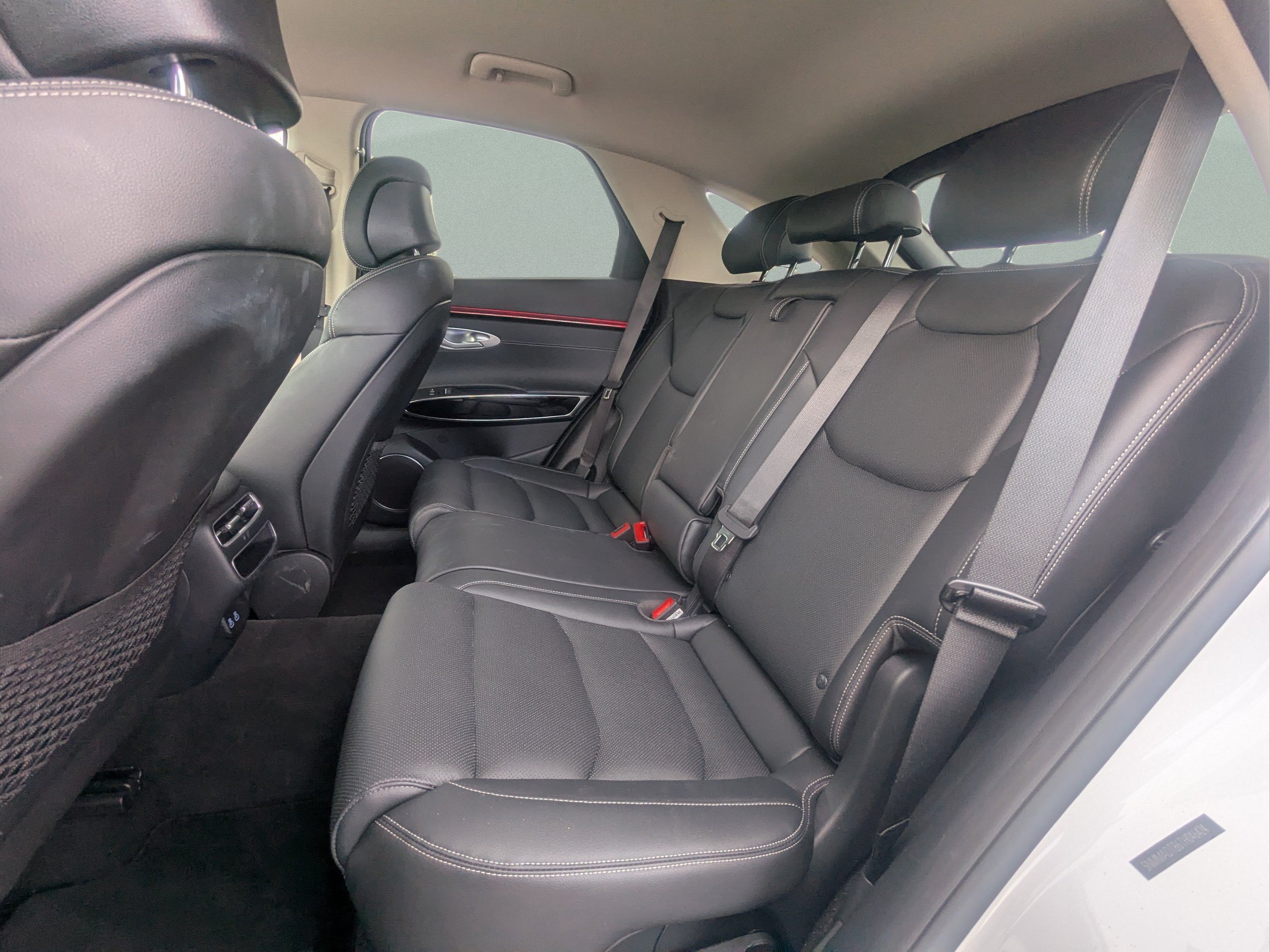 Used 2026 Genesis GV70 2.5T AWD/4WD image 12