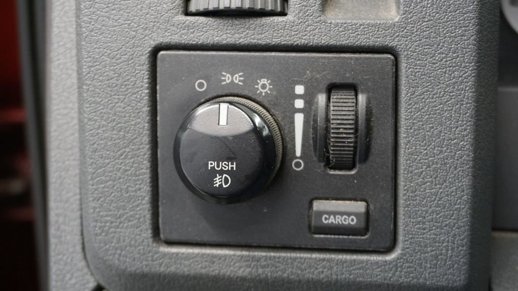 Used 2008 Dodge Ram 1500 Truck SLT w/ Popular Equipment Group image 37