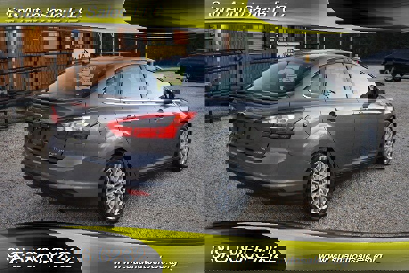 Used 2014 Ford Focus Titanium image 17