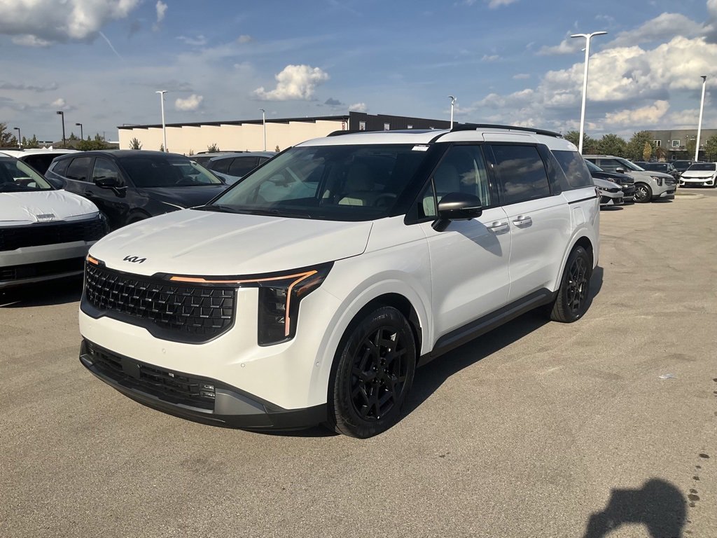 New 2026 Kia Carnival SX w/ SX Dark Edition Package image 3