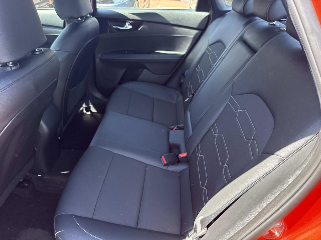 Used 2023 Kia Forte GT-Line w/ GT-Line Premium Package FWD image 15