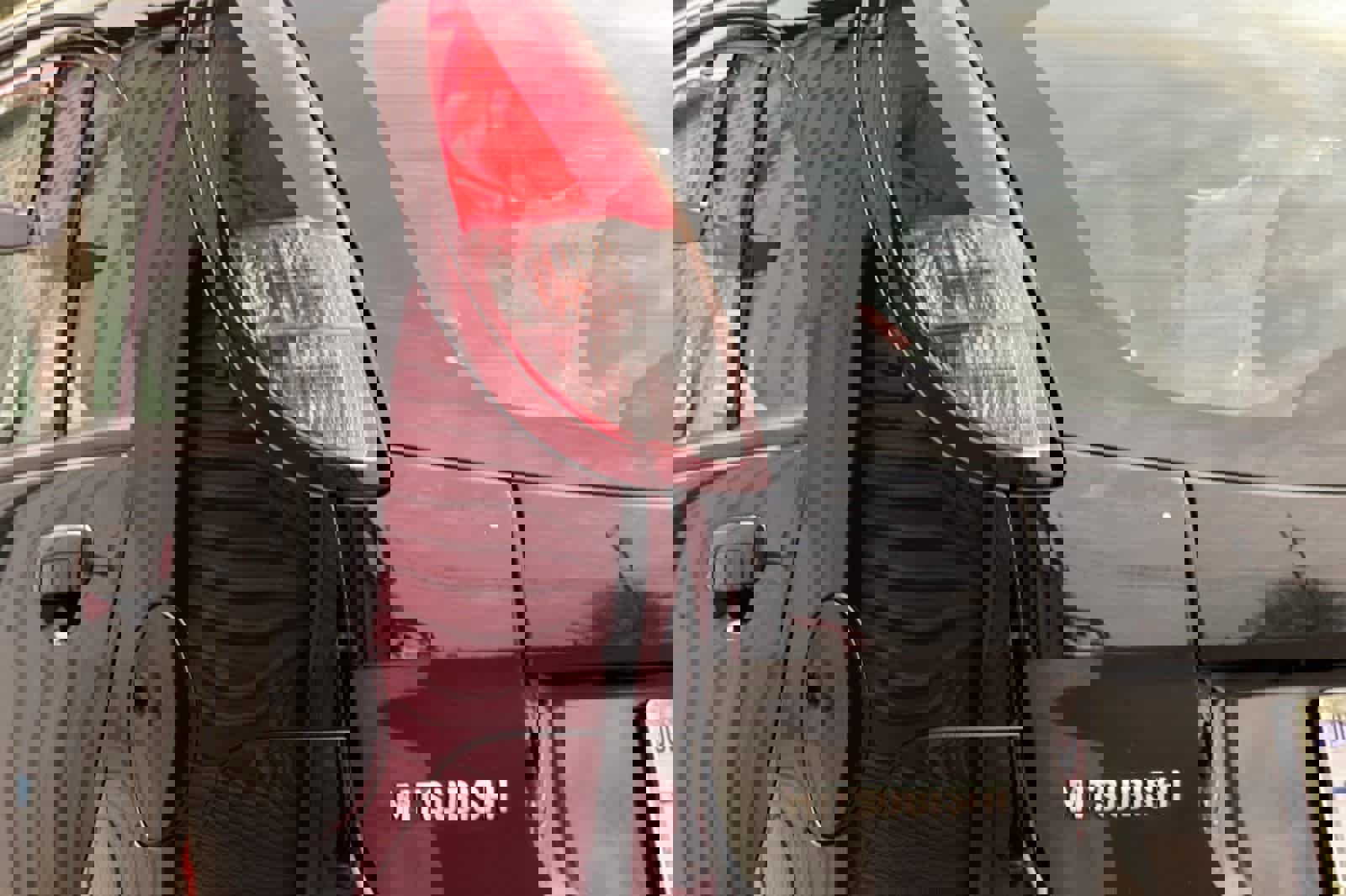 Used 2016 Mitsubishi i ES image 16