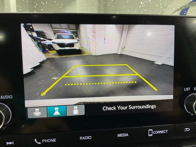 Certified 2025 Honda HR-V LX image 23