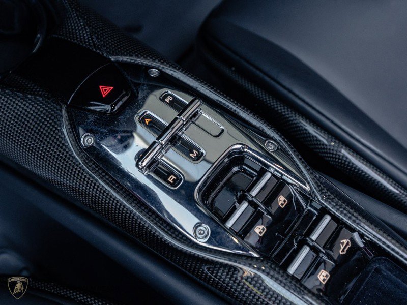 Used 2025 Ferrari 296 GTS image 26