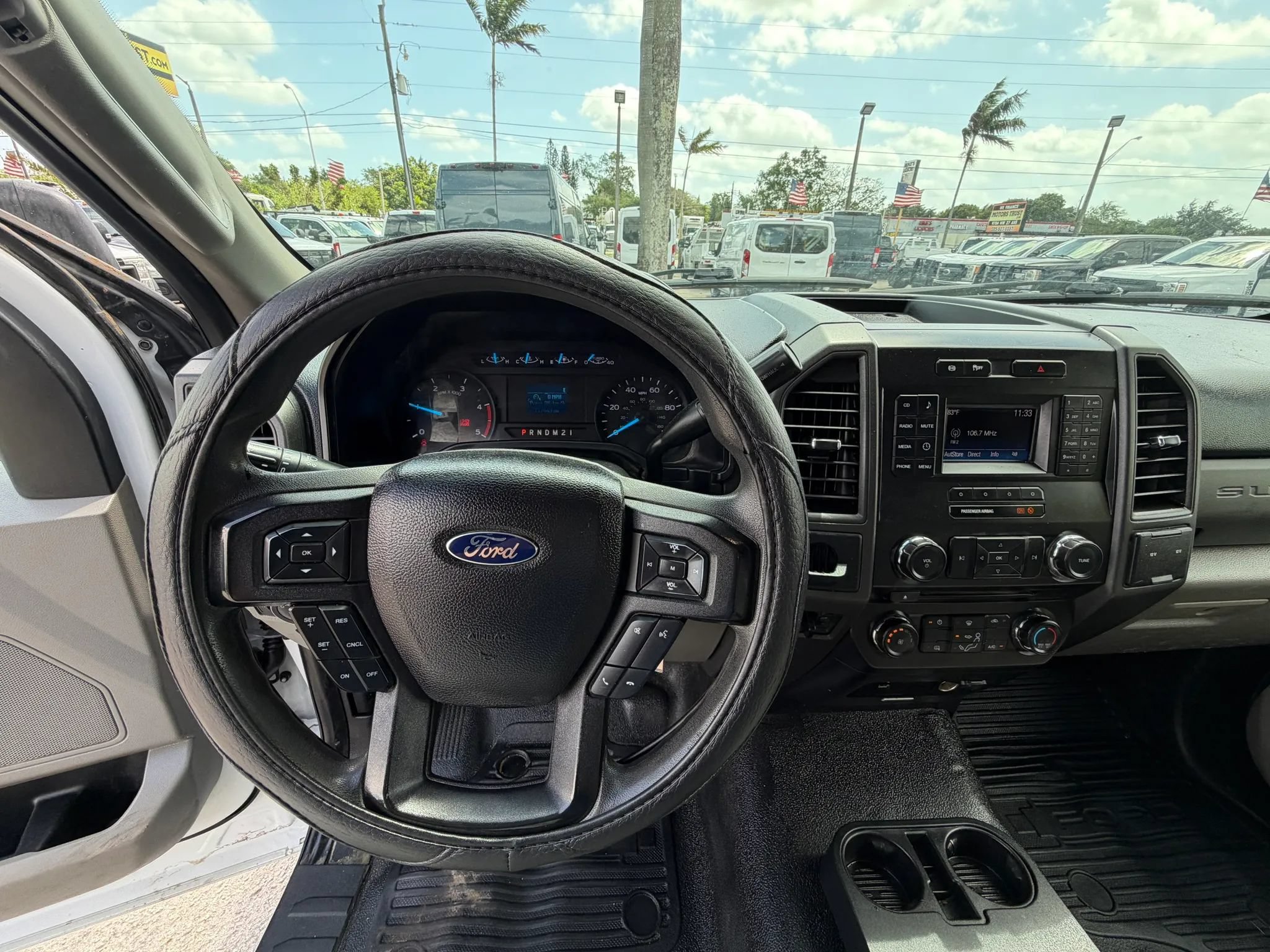Used 2017 Ford F550 2WD Regular Cab Super Duty image 19