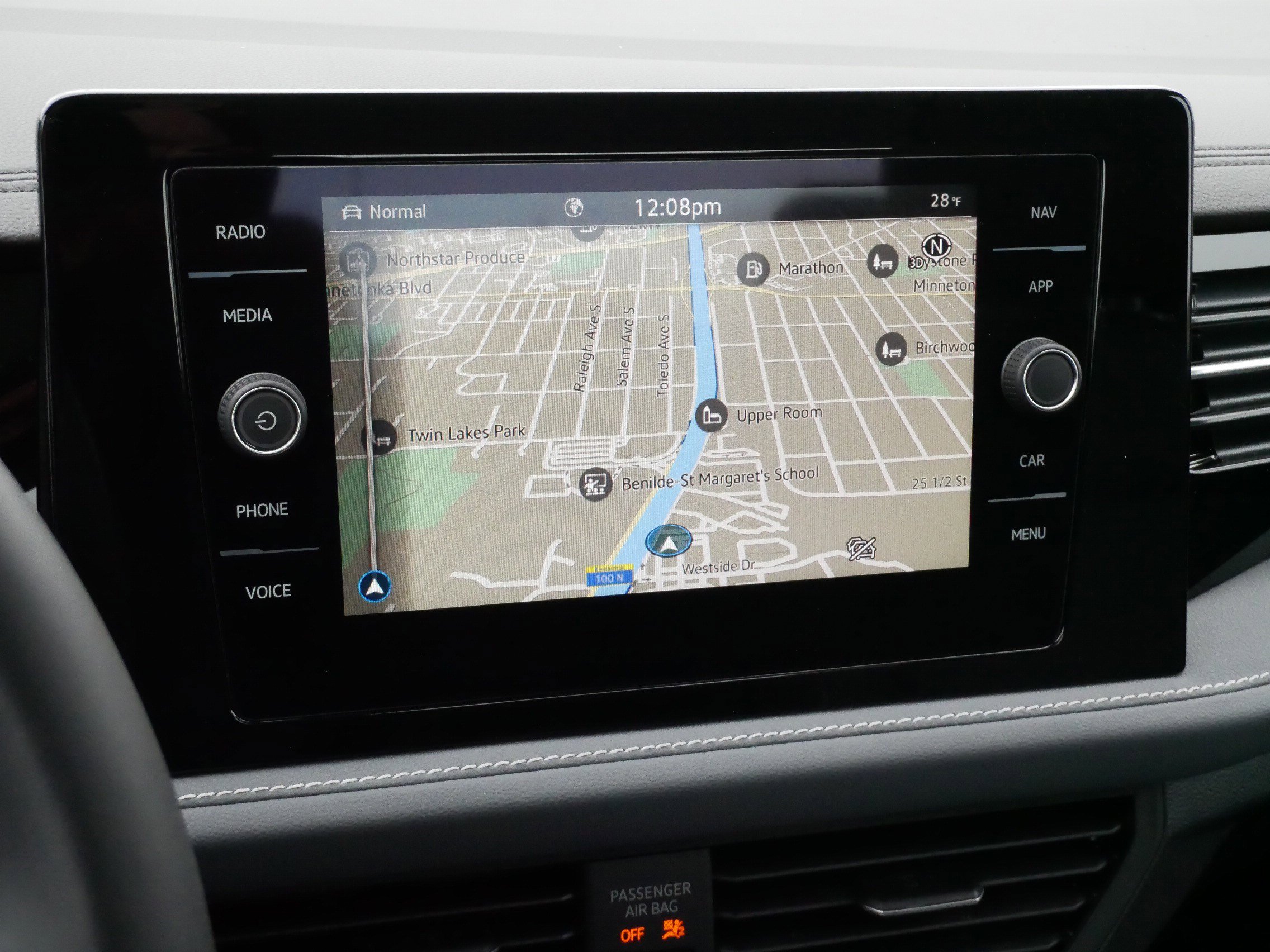 Certified 2025 Volkswagen Jetta SEL image 22