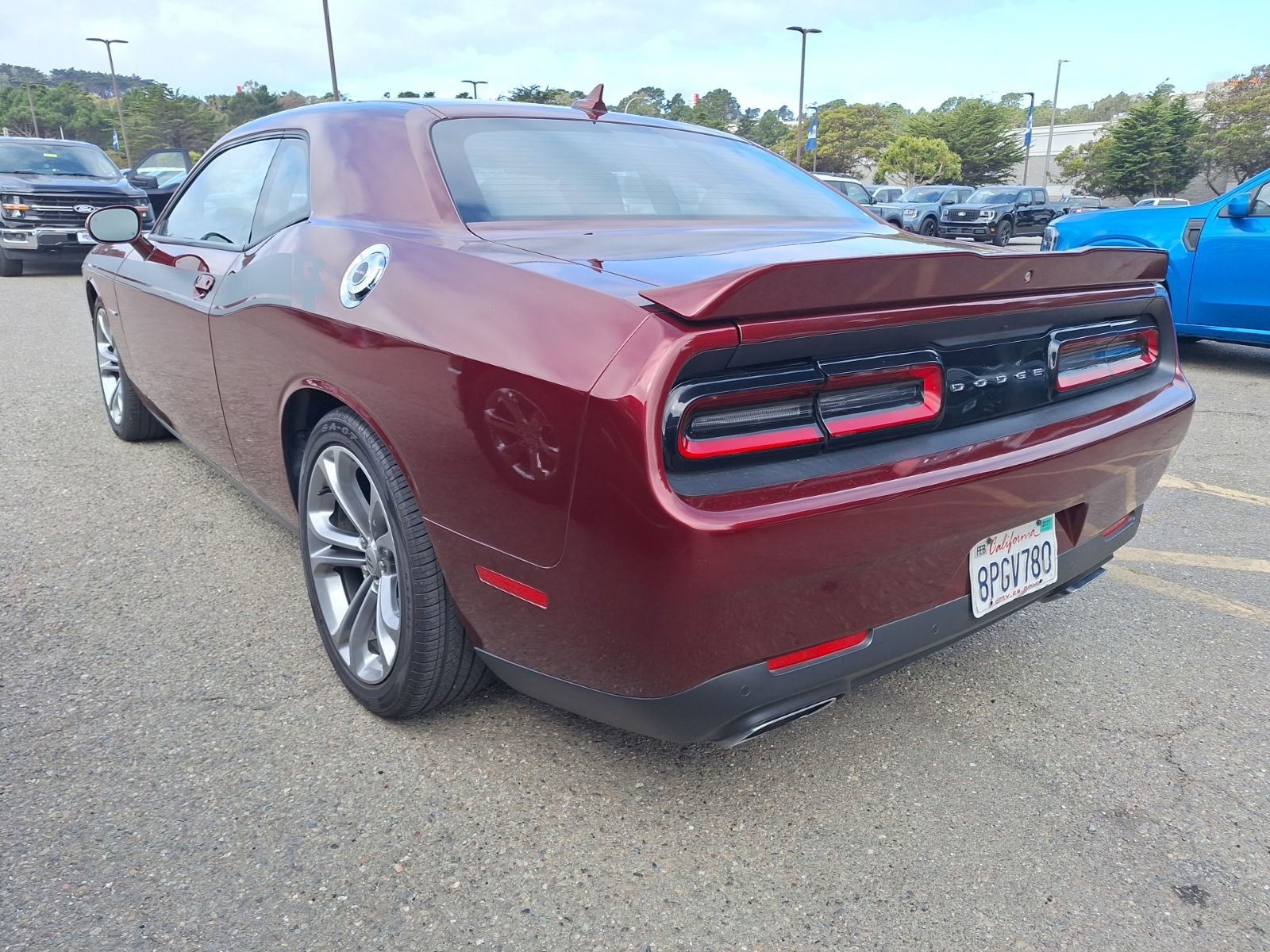 Used 2020 Dodge Challenger R/T w/ Driver Convenience Group RWD image 4