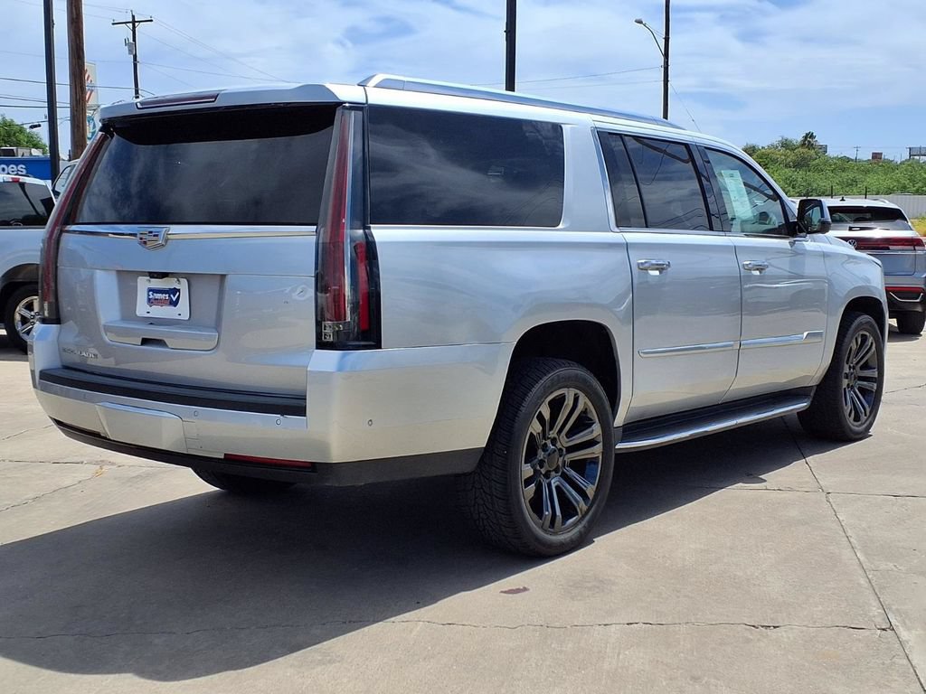 Used 2020 Cadillac Escalade ESV Luxury RWD image 8