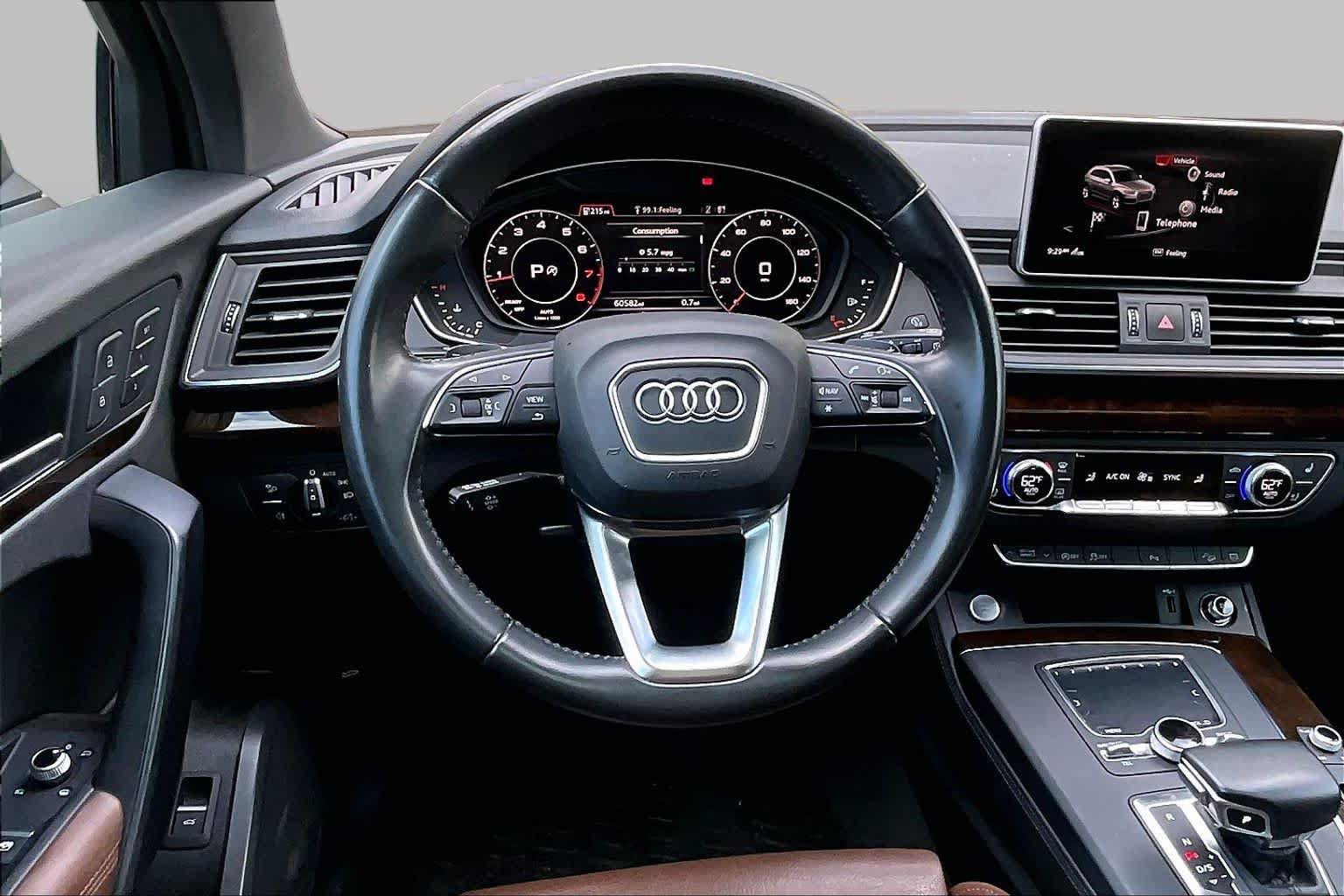Used 2019 Audi Q5 2.0T Premium Plus w/ Premium Plus Package AWD/4WD image 5