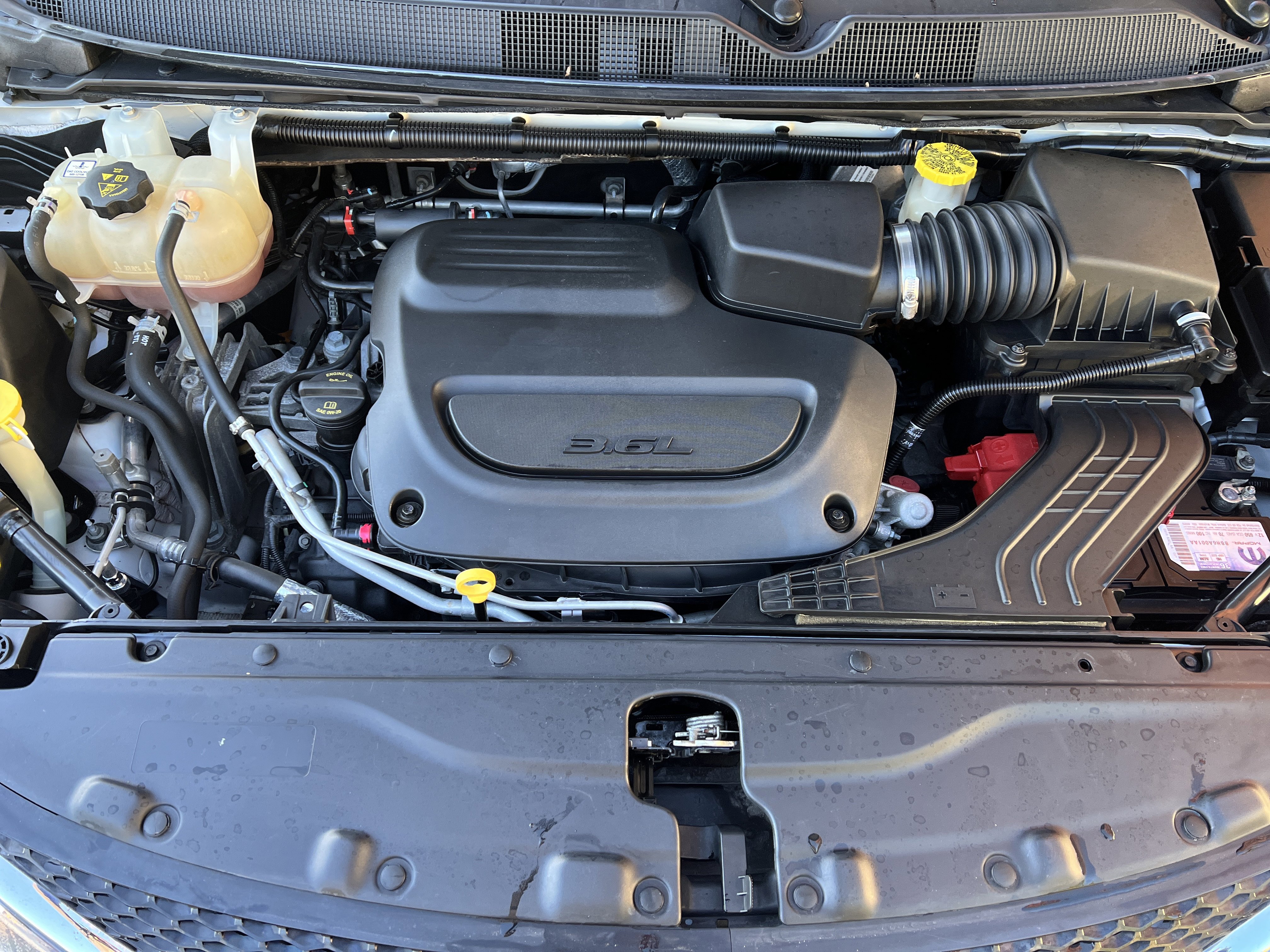 Used 2020 Chrysler Pacifica Touring-L Plus image 35