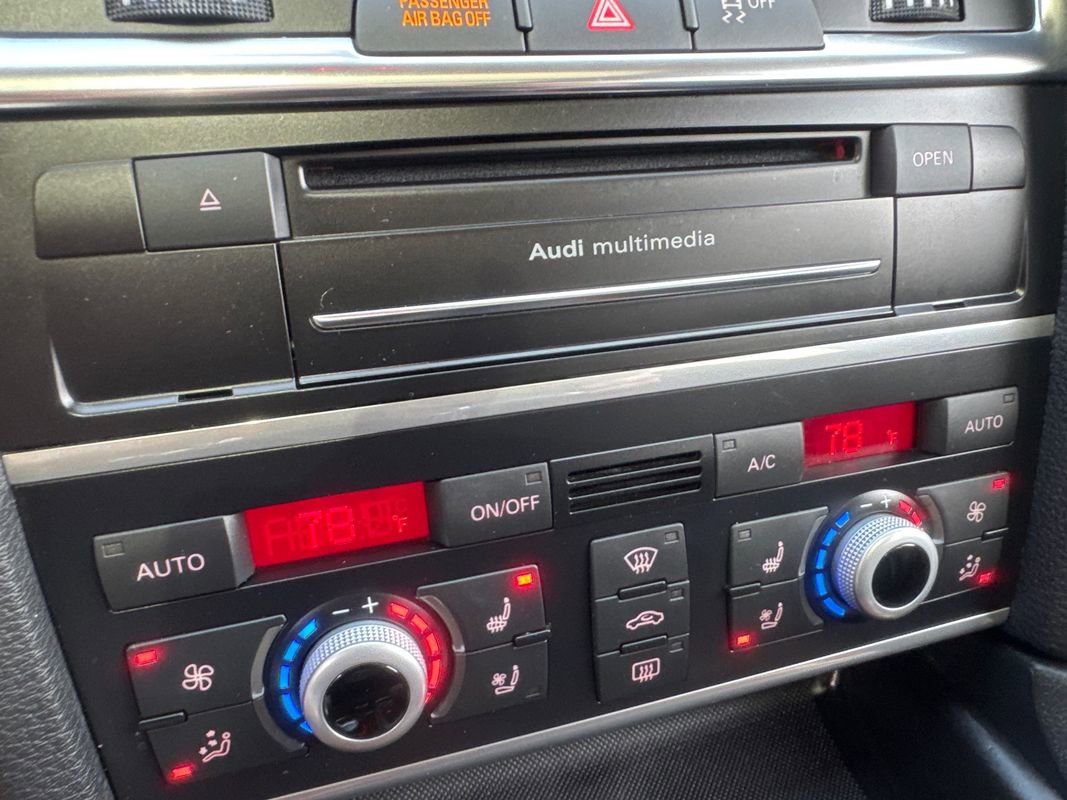 Used 2014 Audi Q7 3.0T S line Prestige w/ Technology Package AWD/4WD image 41