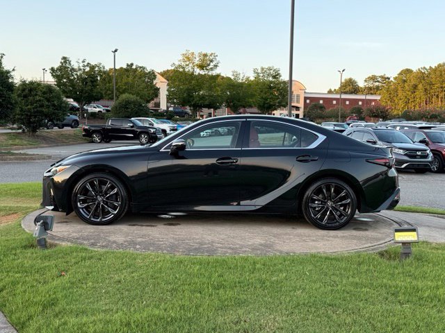 Used 2022 Lexus IS 350 F Sport AWD/4WD image 4