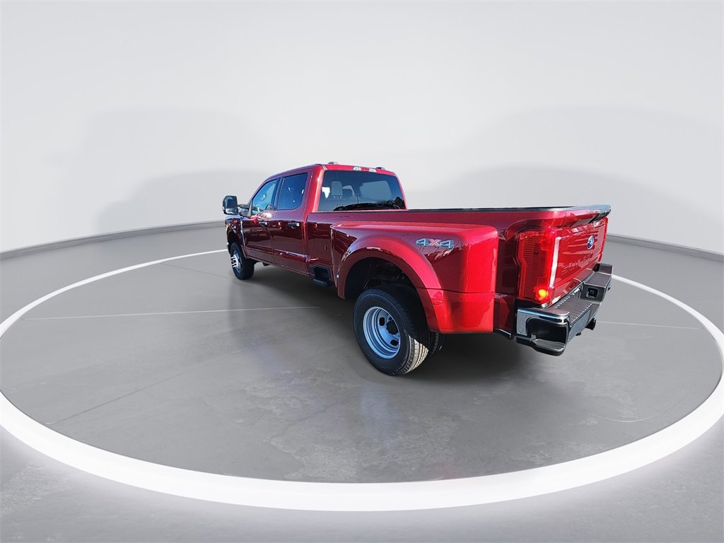 New 2026 Ford F350 XLT image 6