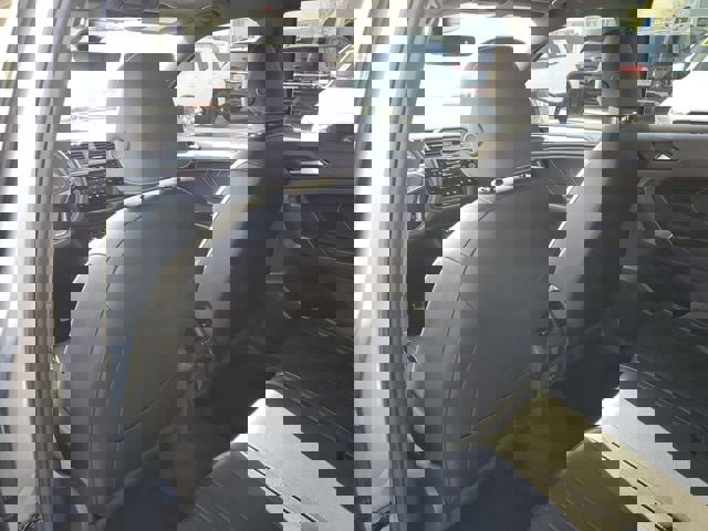 Certified 2023 Volkswagen Tiguan SE R-Line AWD/4WD image 10