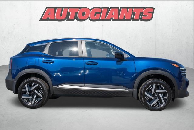 New 2026 Nissan Kicks SV image 3