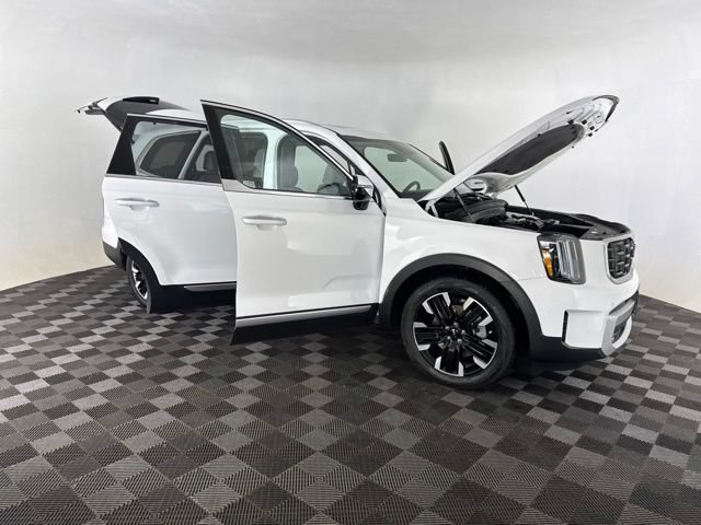 Certified 2025 Kia Telluride SX FWD image 13