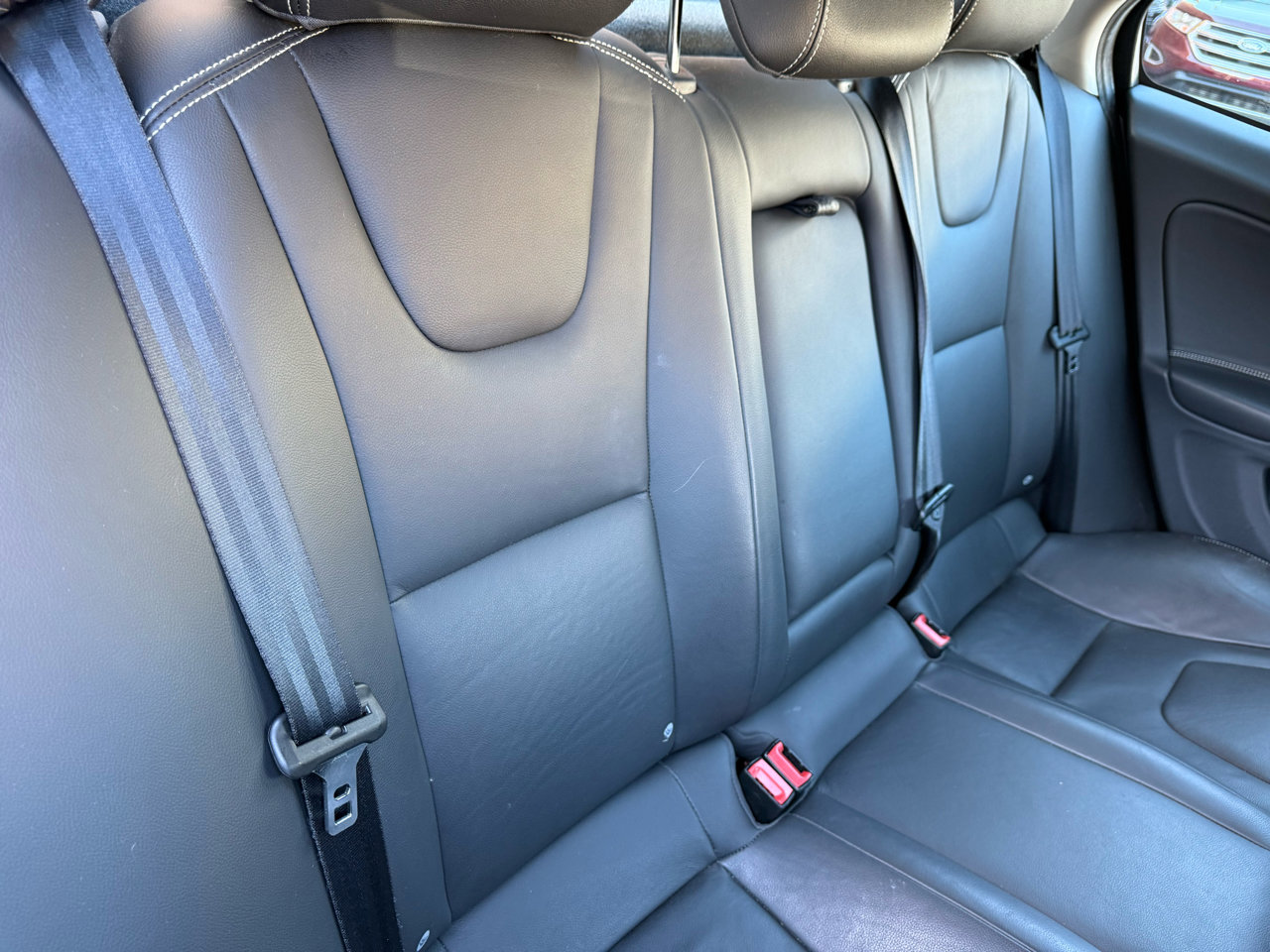 Used 2017 Volvo S60 T5 Dynamic w/ Vision Package image 8