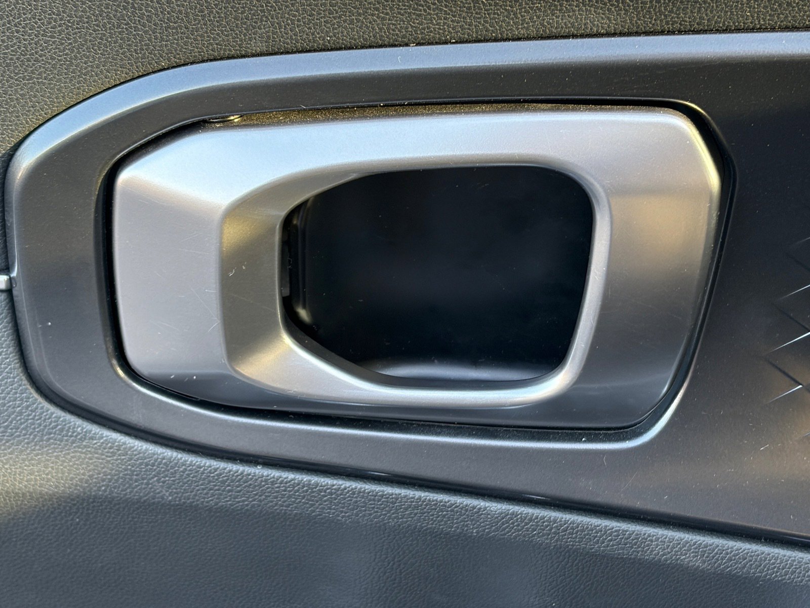 Certified 2023 Kia Sorento LX FWD image 9