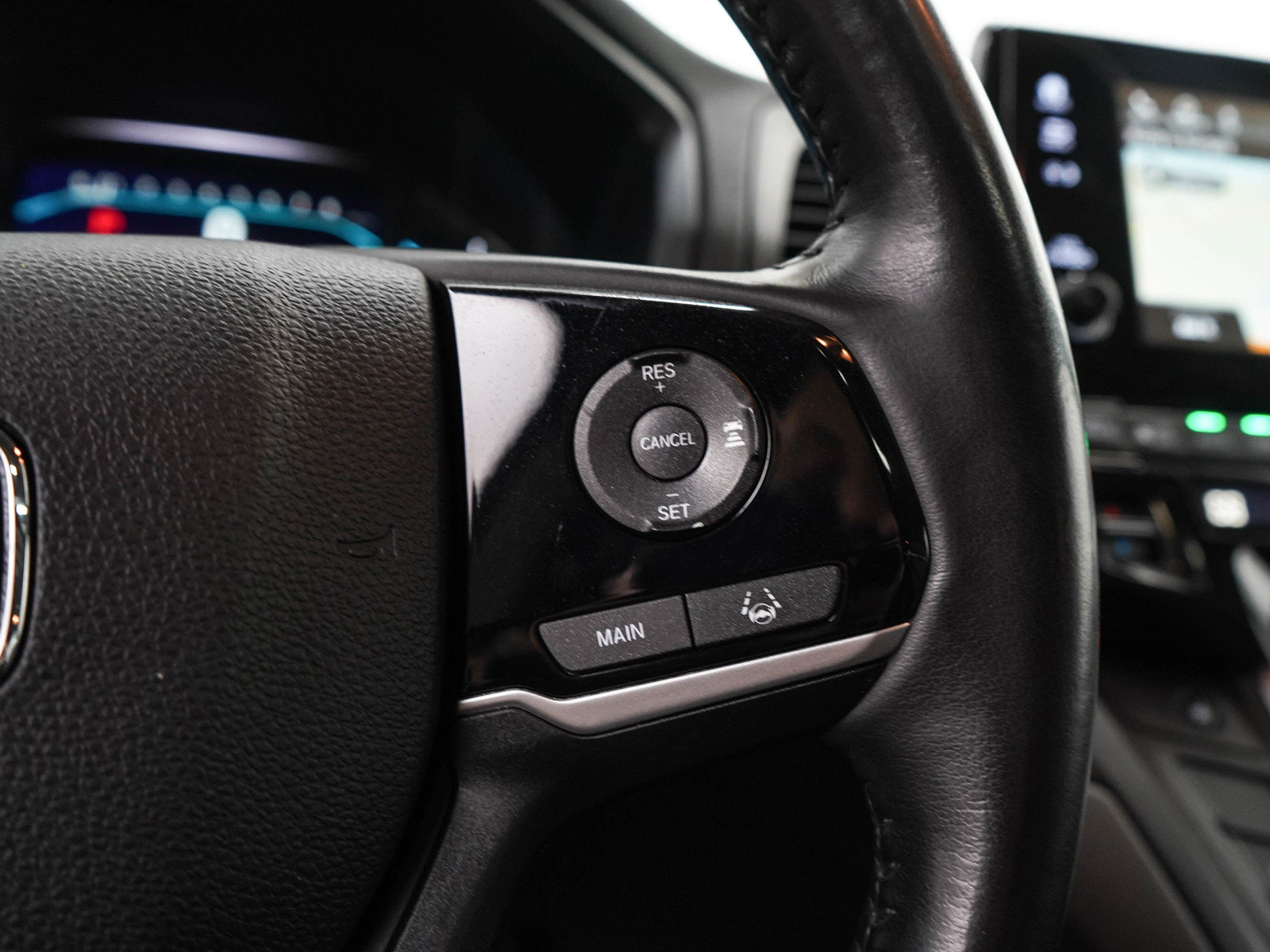Used 2018 Honda Odyssey EX-L image 29