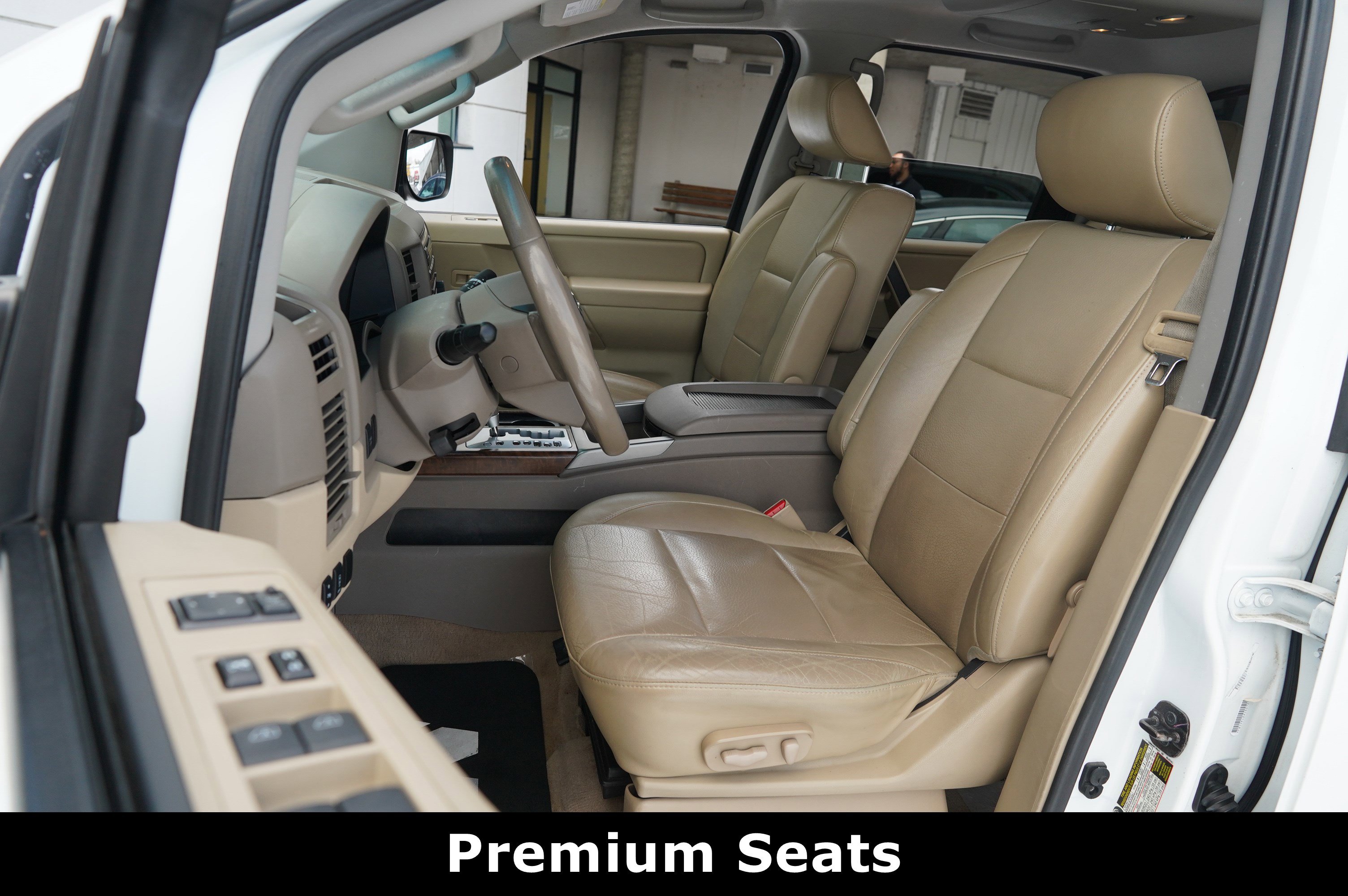 Used 2012 Nissan Titan SL image 25