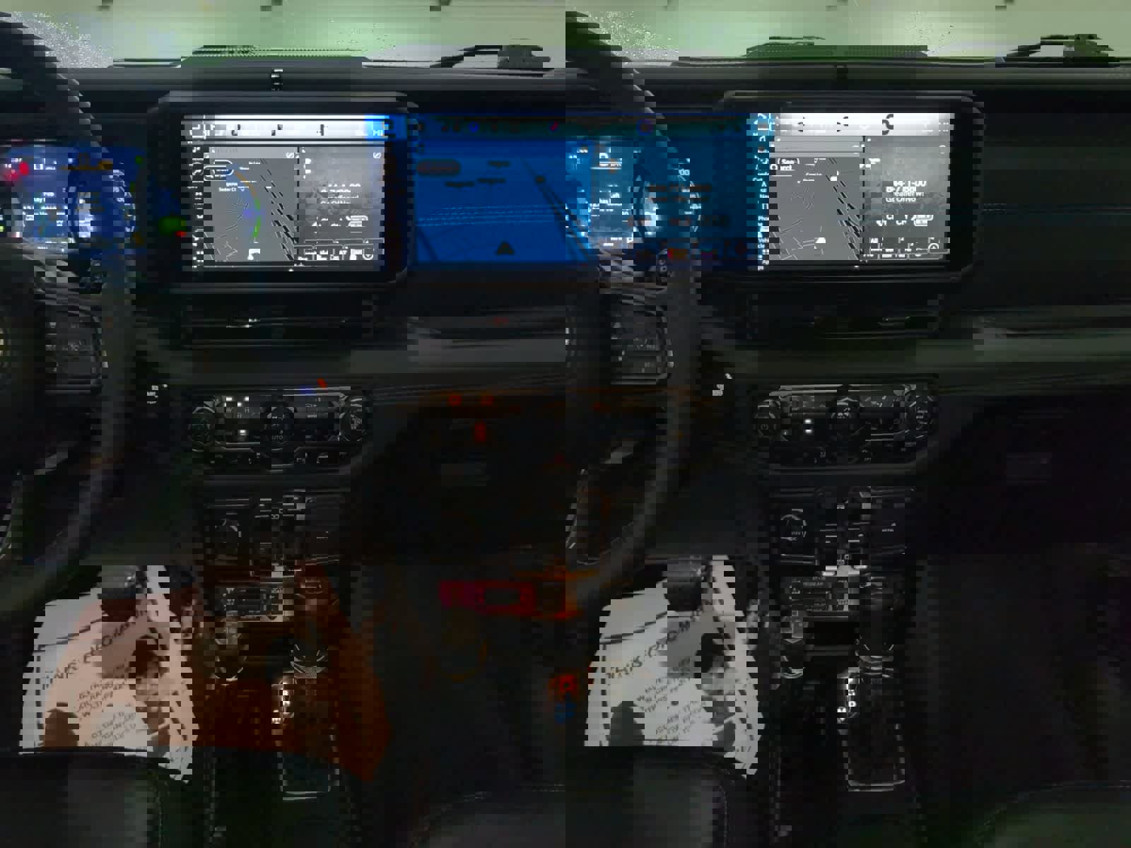 Used 2024 Jeep Wrangler Unlimited Rubicon 4xe image 17