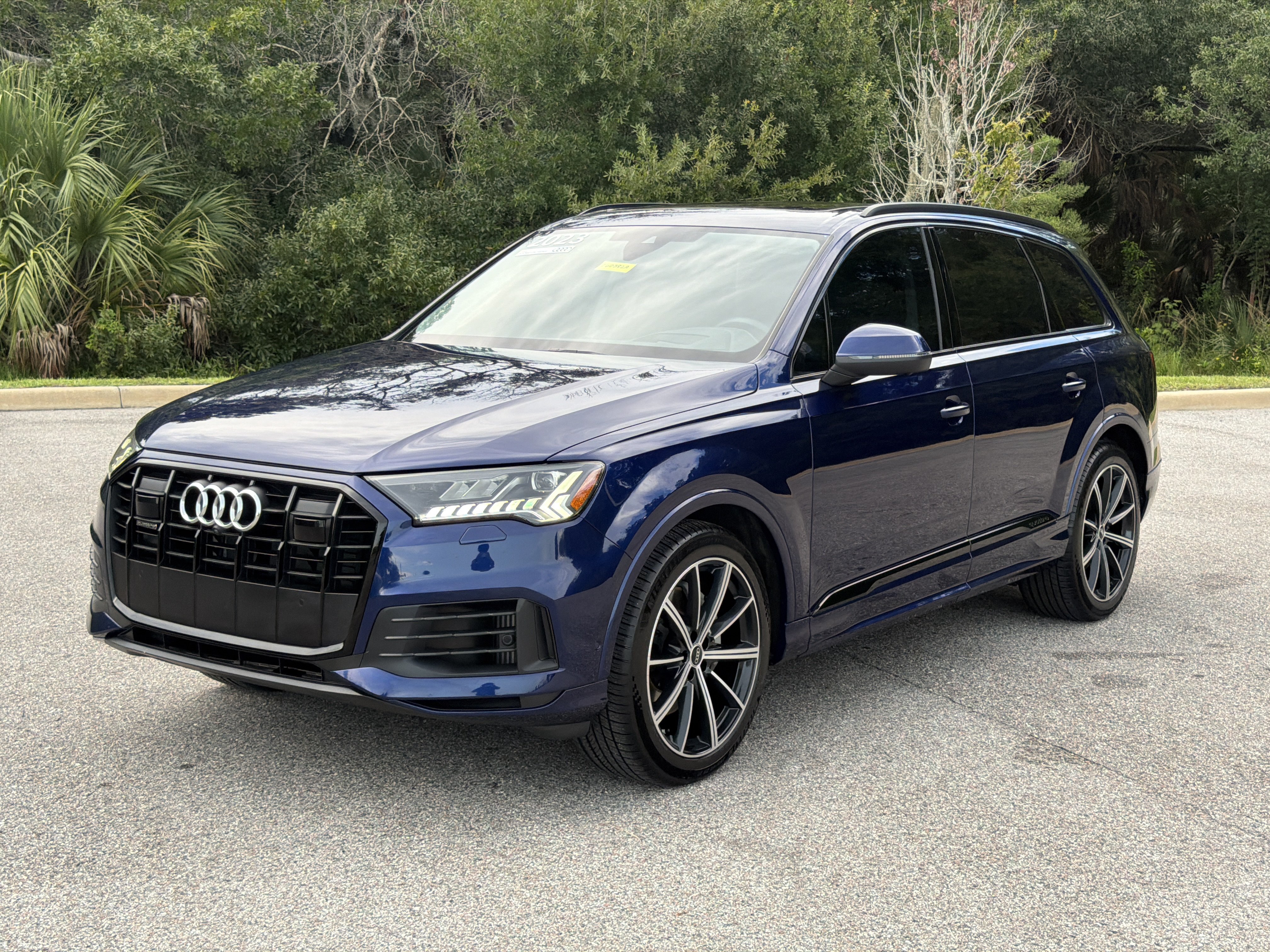 Used 2023 Audi Q7 3.0T Prestige AWD/4WD image 3