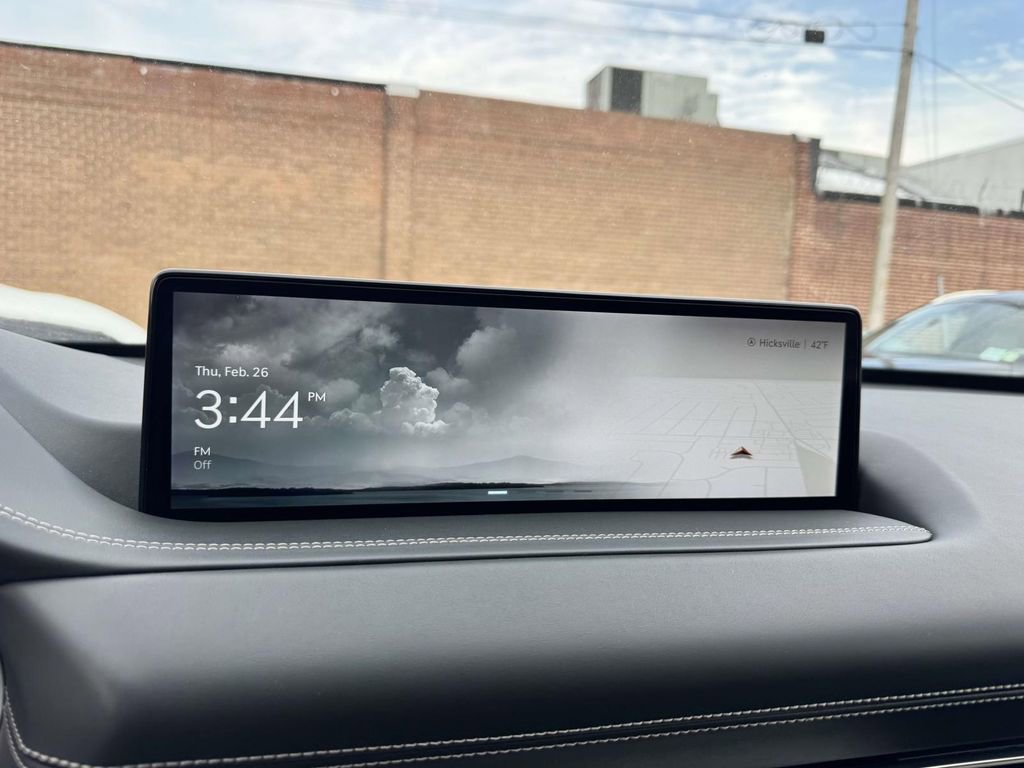 Certified 2023 Genesis GV80 3.5T image 24