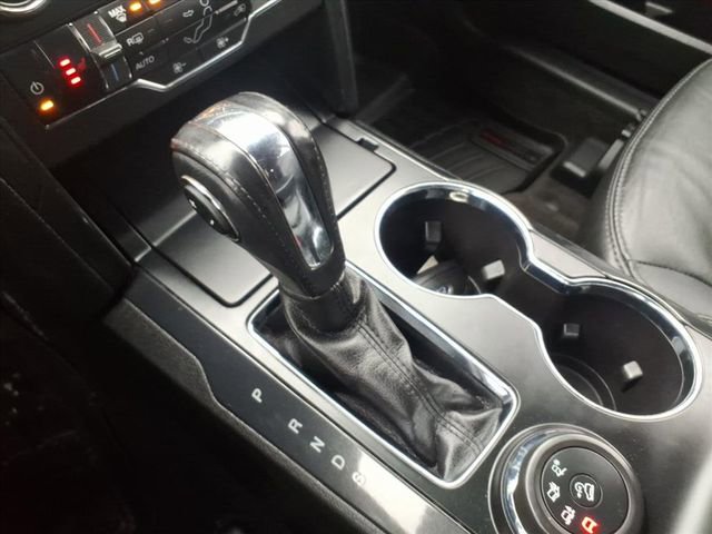 Used 2018 Ford Explorer XLT w/ Equipment Group 202A image 25