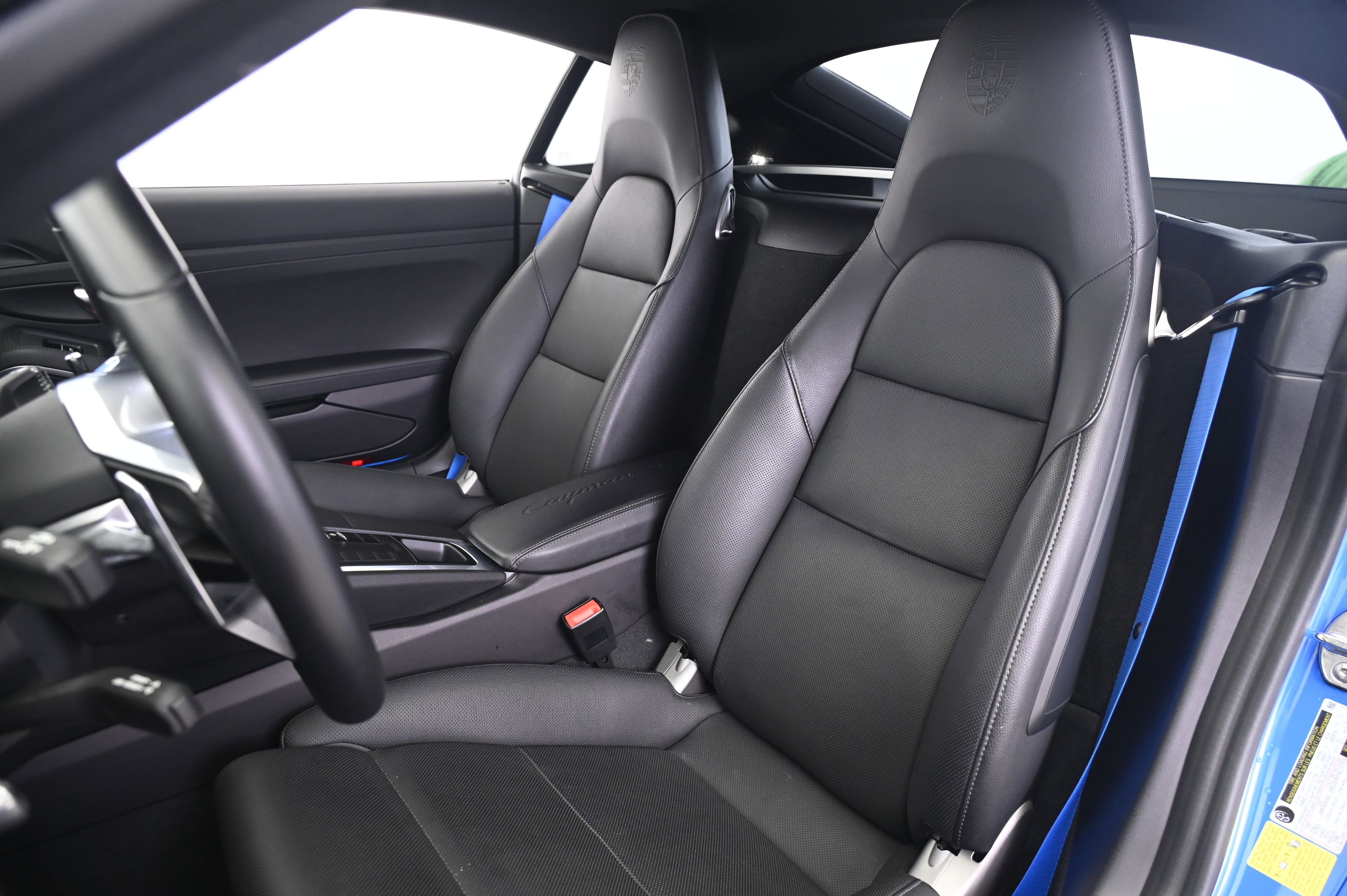 Certified 2025 Porsche 718 Cayman S image 5