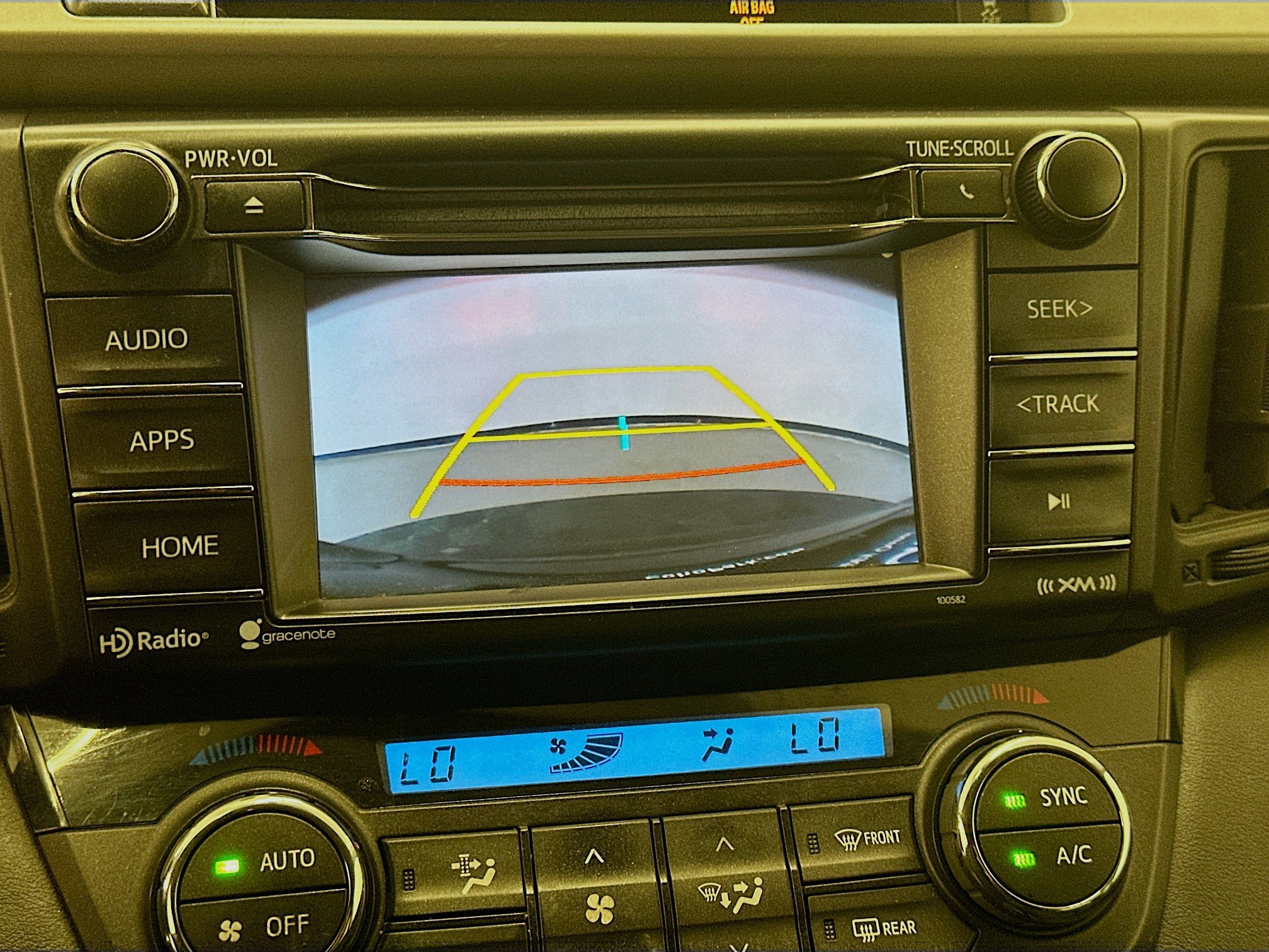 Used 2016 Toyota RAV4 XLE AWD/4WD image 23