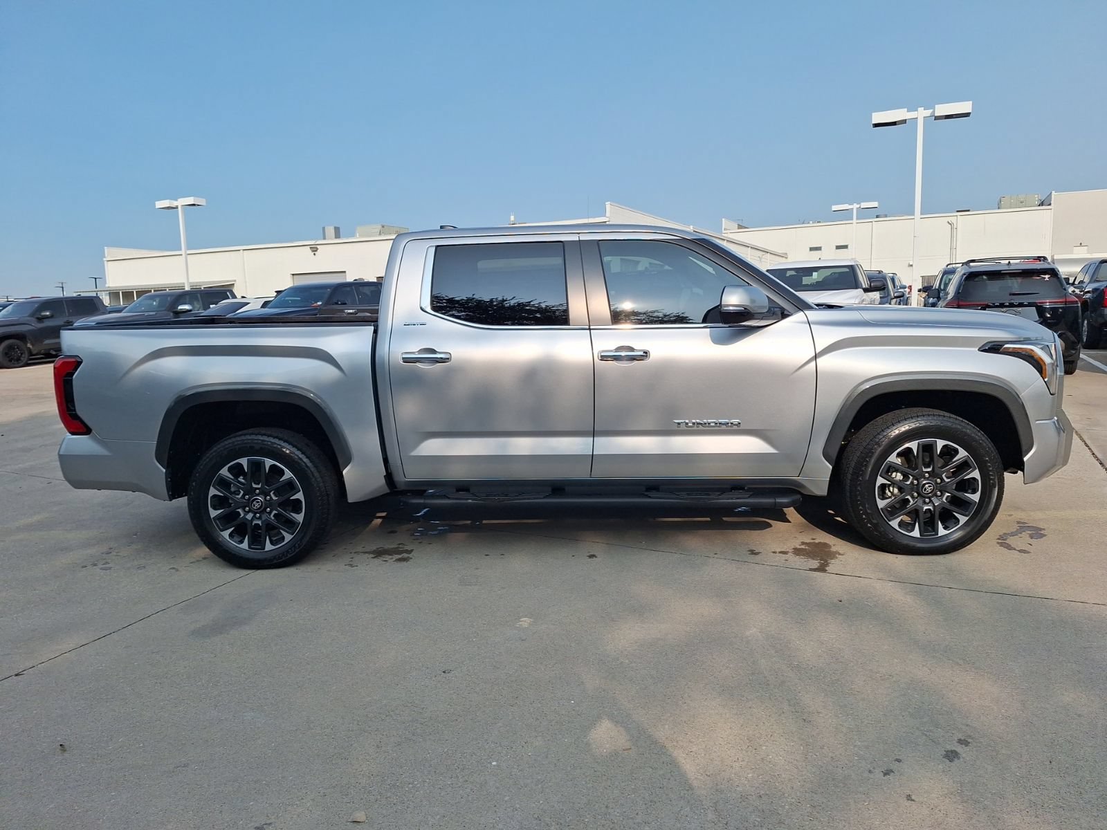 Used 2026 Toyota Tundra Limited w/ Power Package AWD/4WD image 7