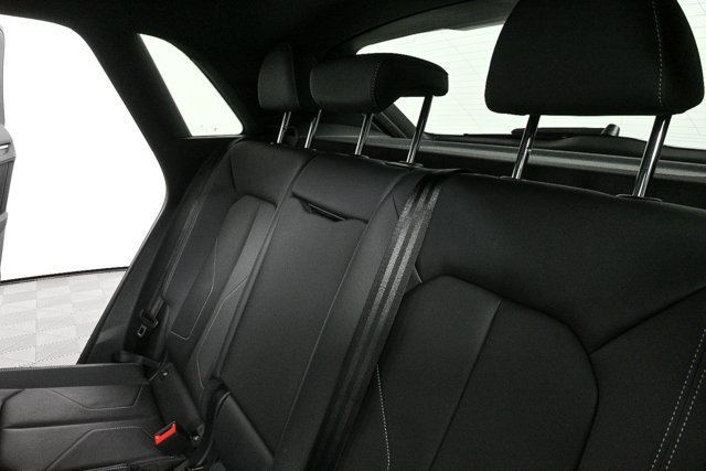 New 2025 Audi Q3 2.0T Premium image 20