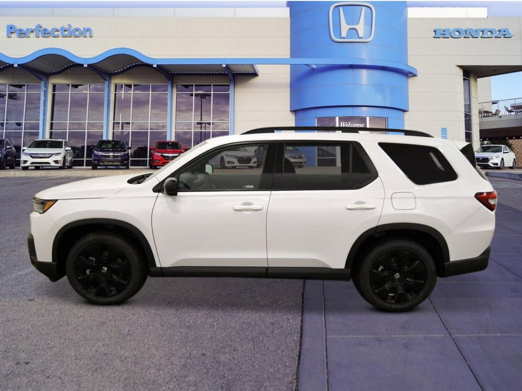 New 2026 Honda Pilot Black Edition image 2