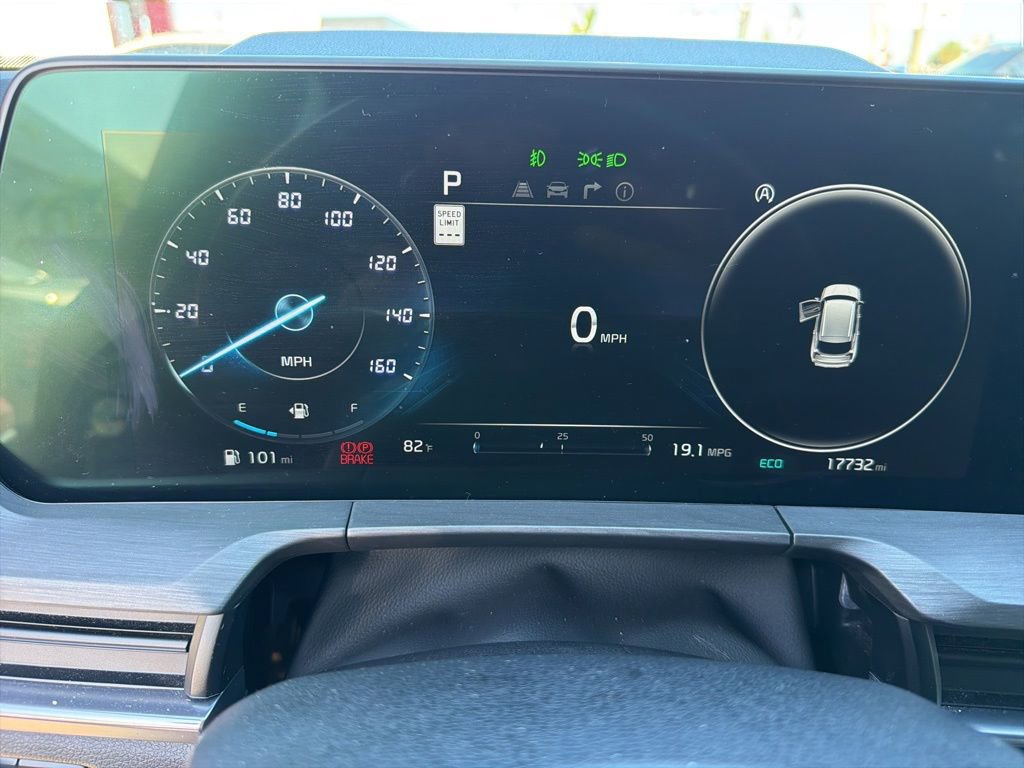 Used 2024 Kia Telluride SX X-Pro AWD/4WD image 4