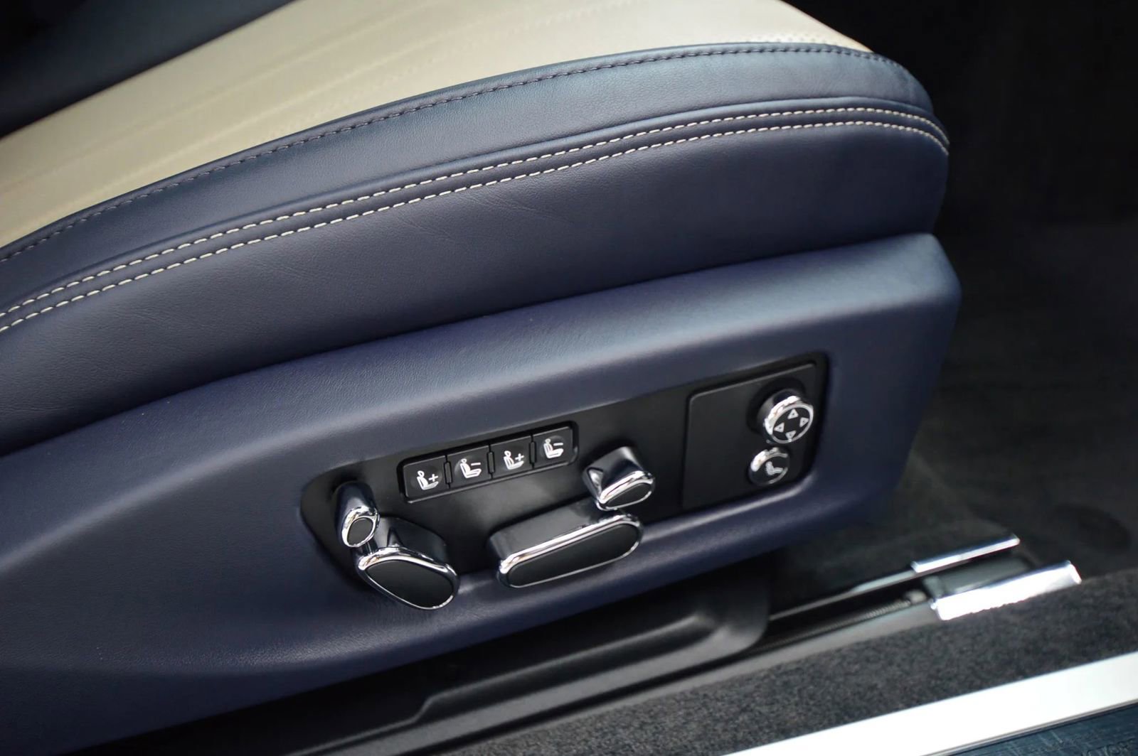 Used 2021 Bentley Continental GT image 27